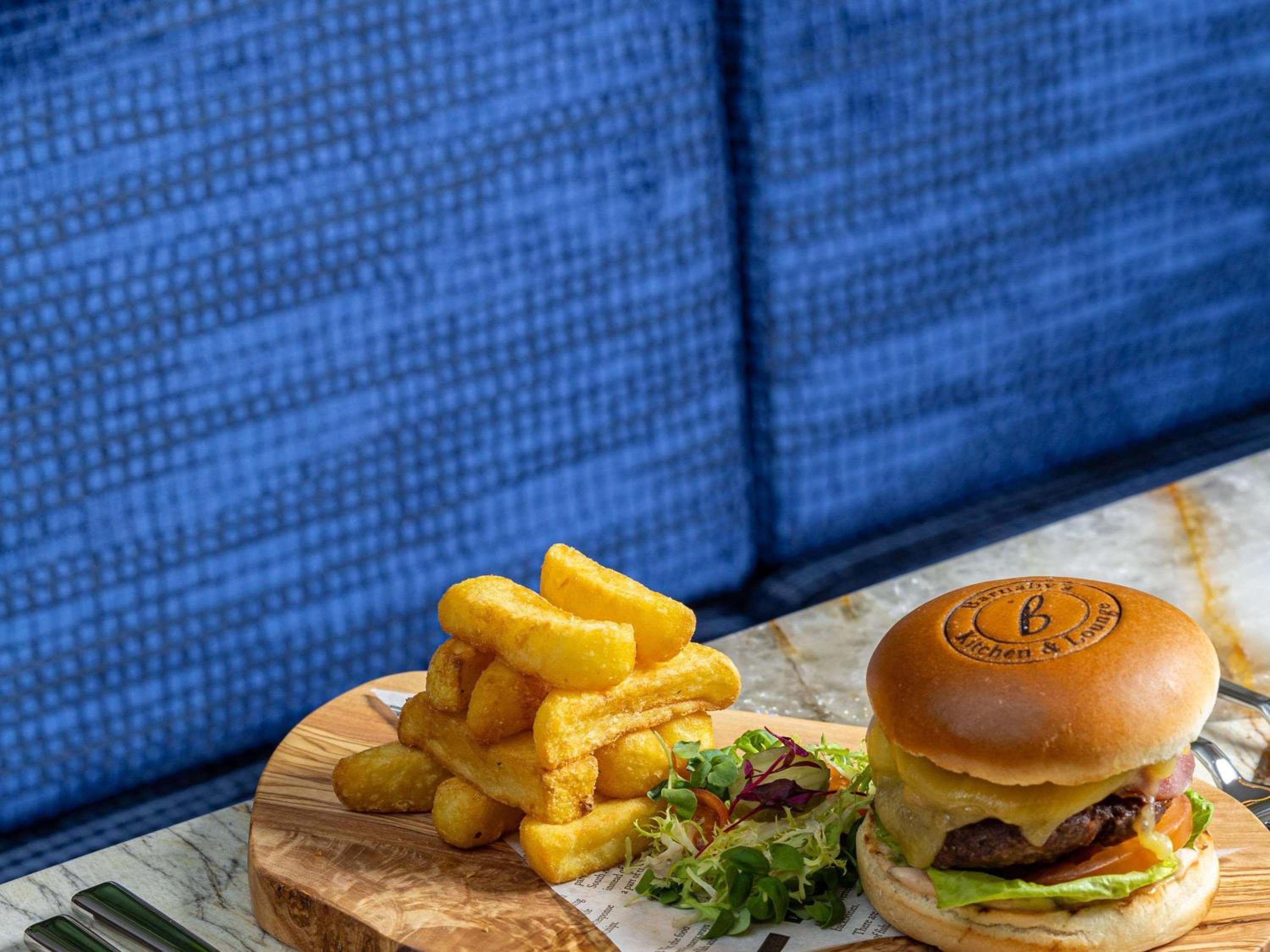 Mercure London Earls Court — 28