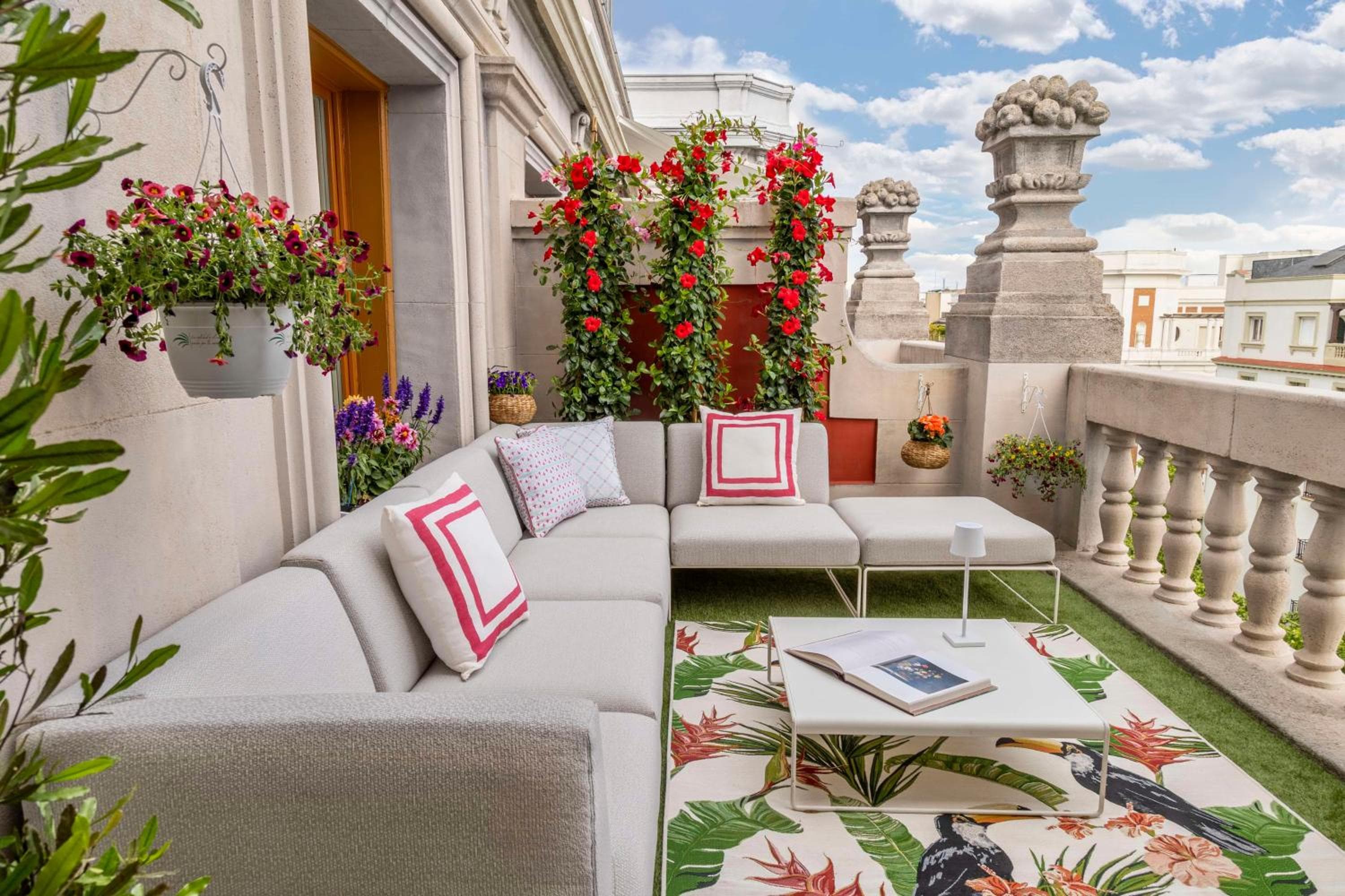 NH Collection Madrid Abascal — 1