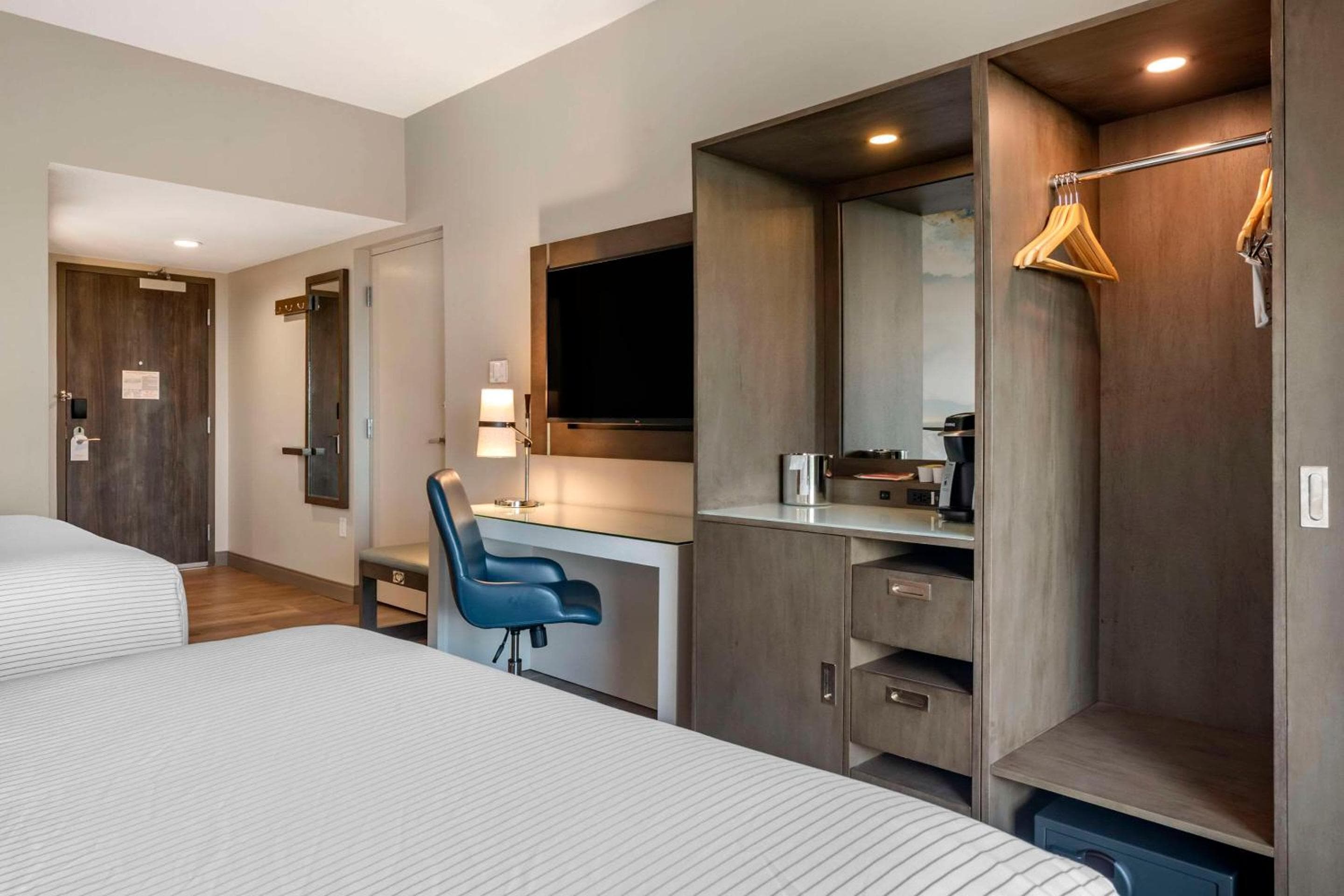 Cambria Hotel Orlando Airport — 24