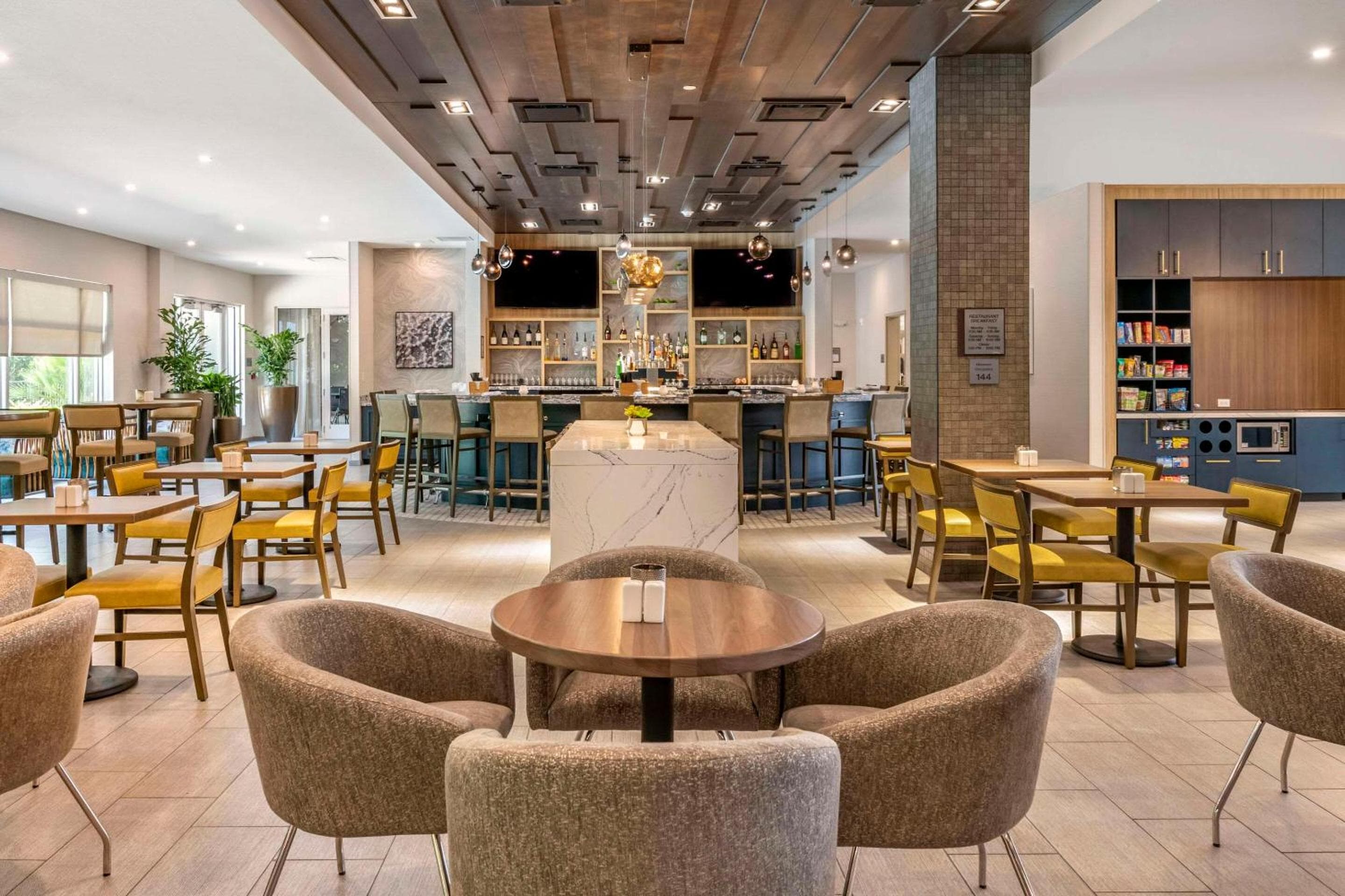 Cambria Hotel Orlando Airport — 6