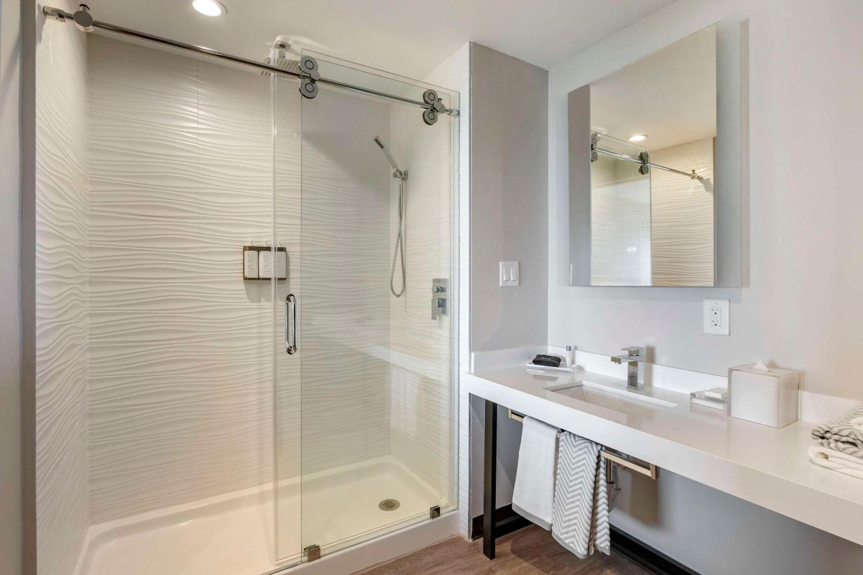 Cambria Hotel Orlando Universal Blvd — 12