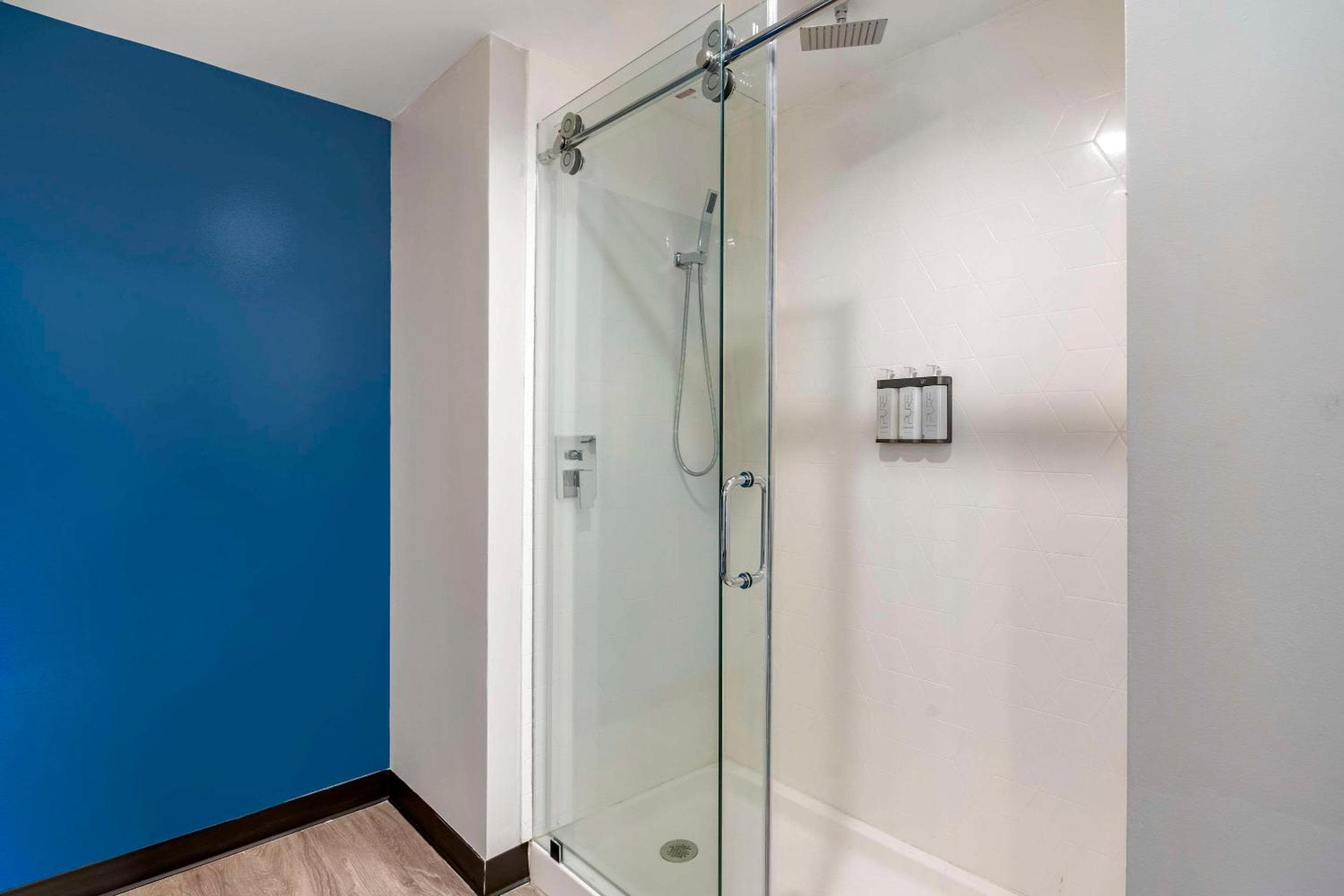 Cambria Hotel Orlando Universal Blvd — 21