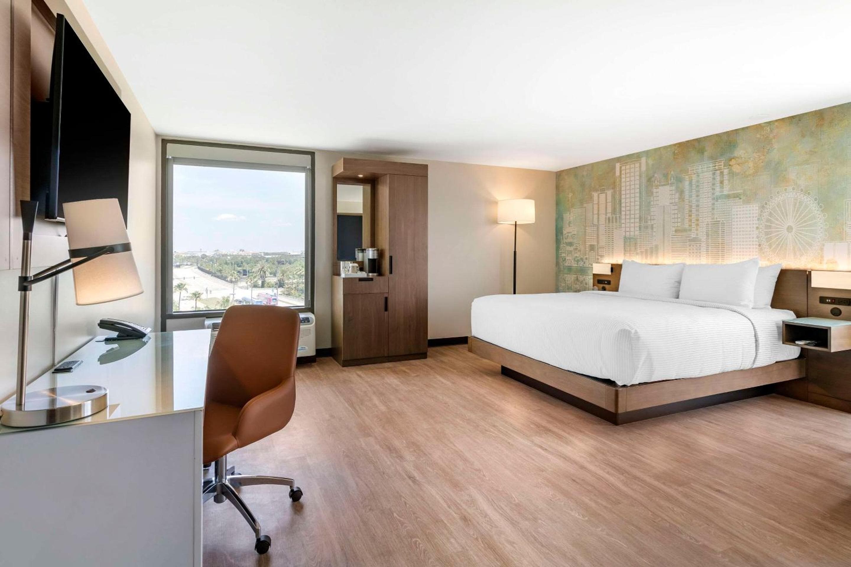 Cambria Hotel Orlando Universal Blvd — 25