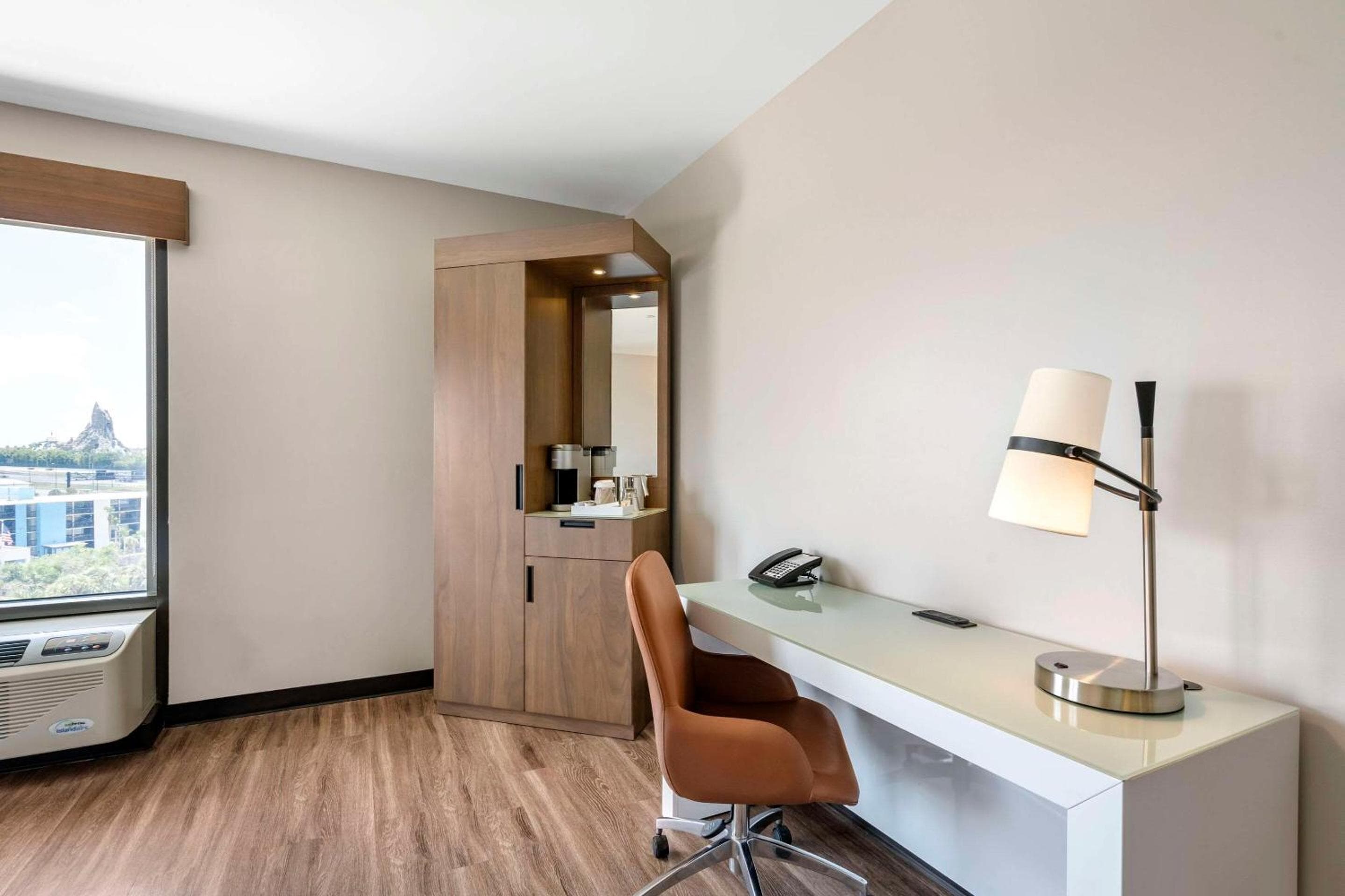 Cambria Hotel Orlando Universal Blvd — 28