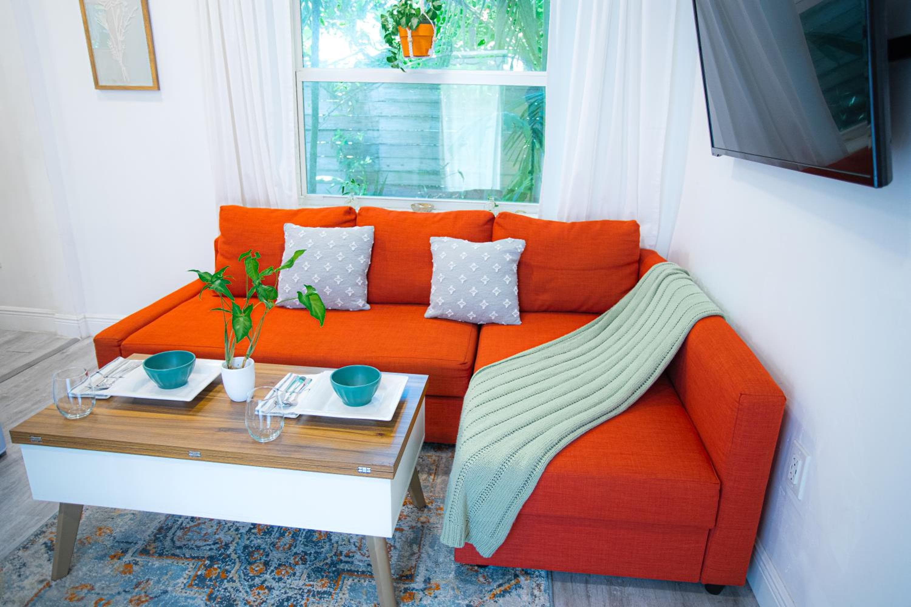 Cozy Tiny Home - Hidden Gem! — 7