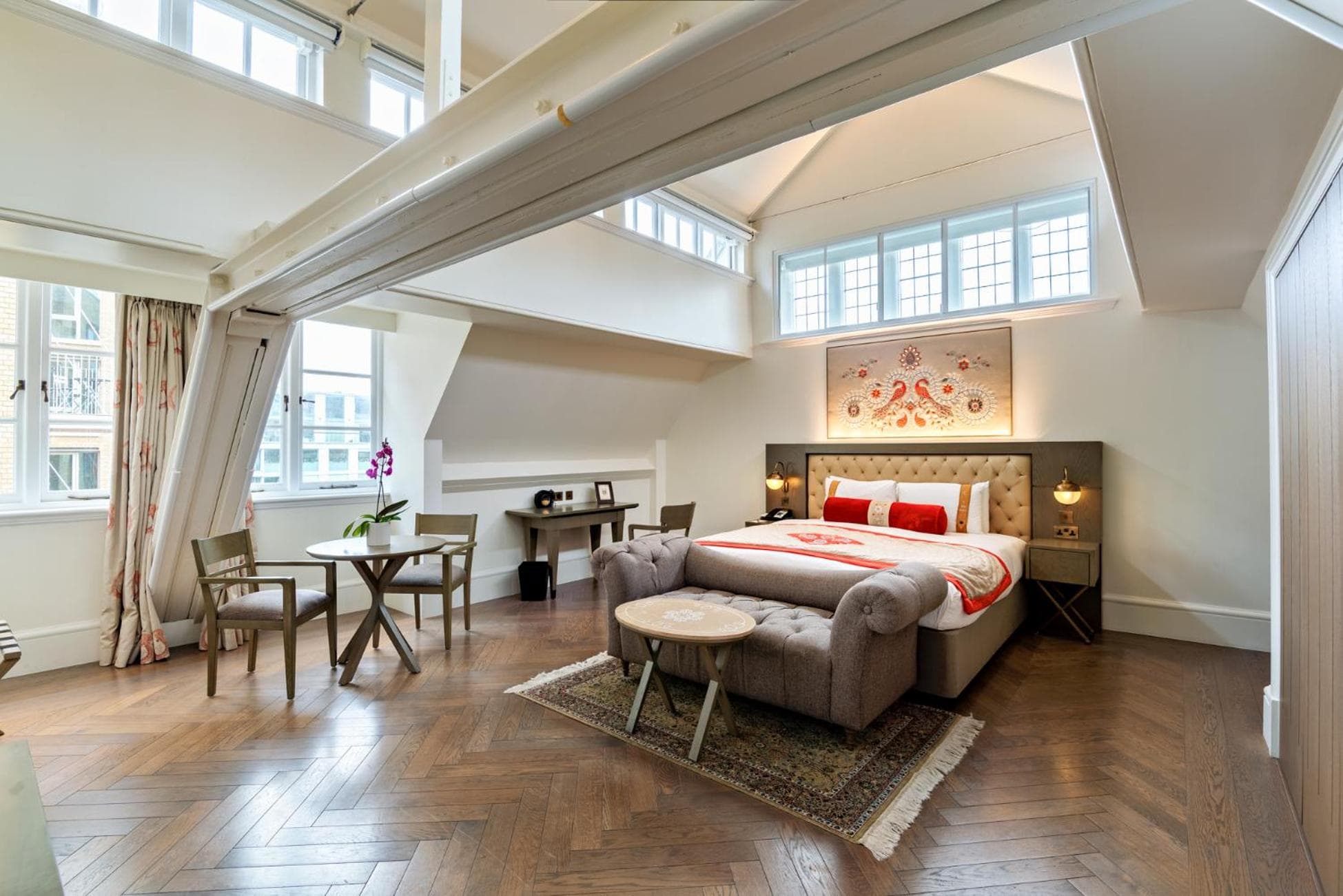 The LaLit London - Piccolo hotel di lusso nel mondo — 28
