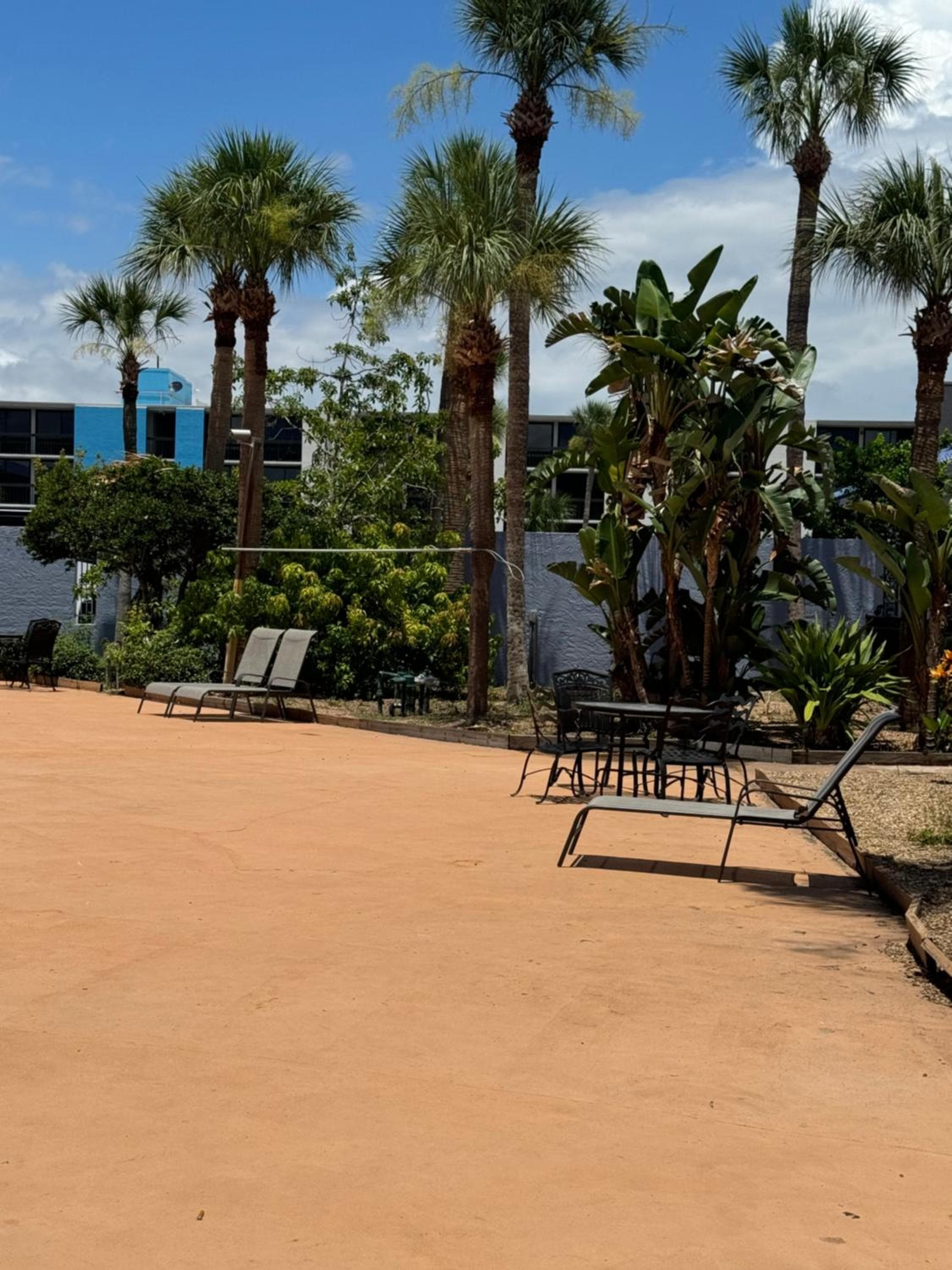 Monumental Movieland Hotel — 5