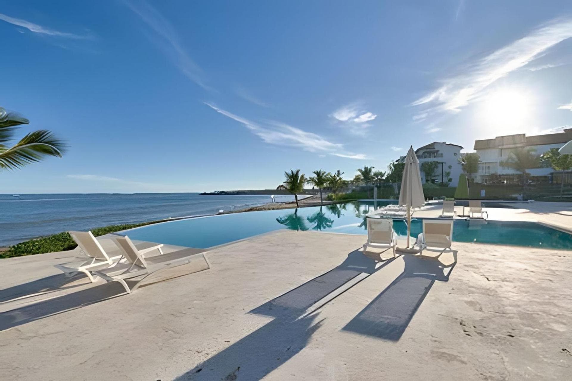 Punta Palmera Beach Front and pool views Cap Cana — 23