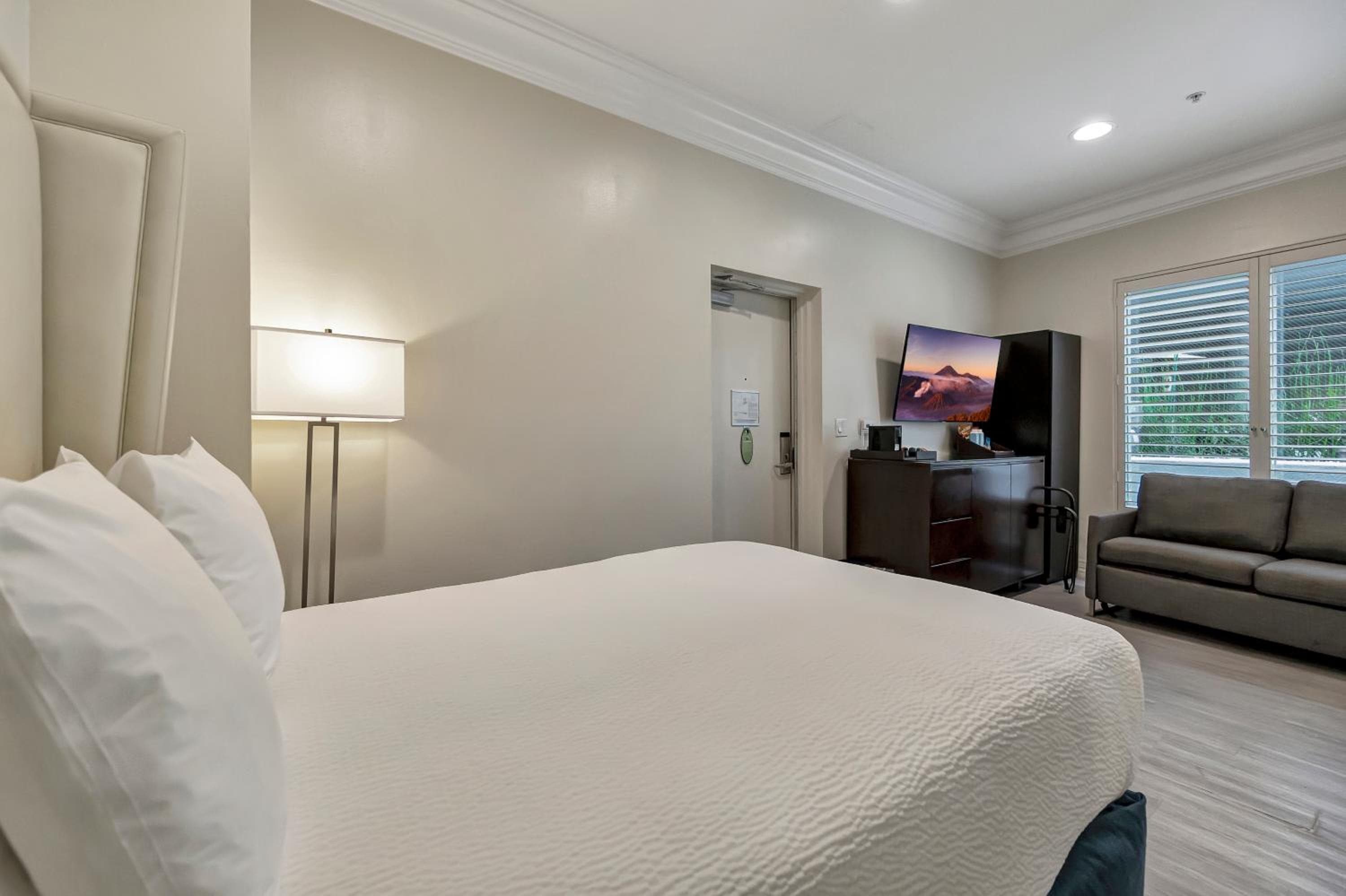 Ocean View Hotel — 25