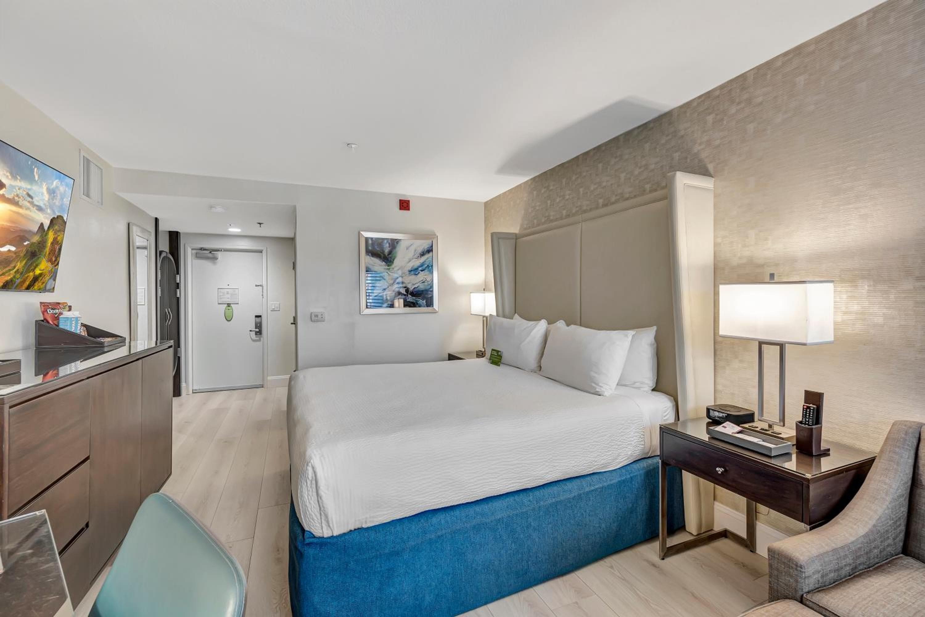 Ocean View Hotel — 6