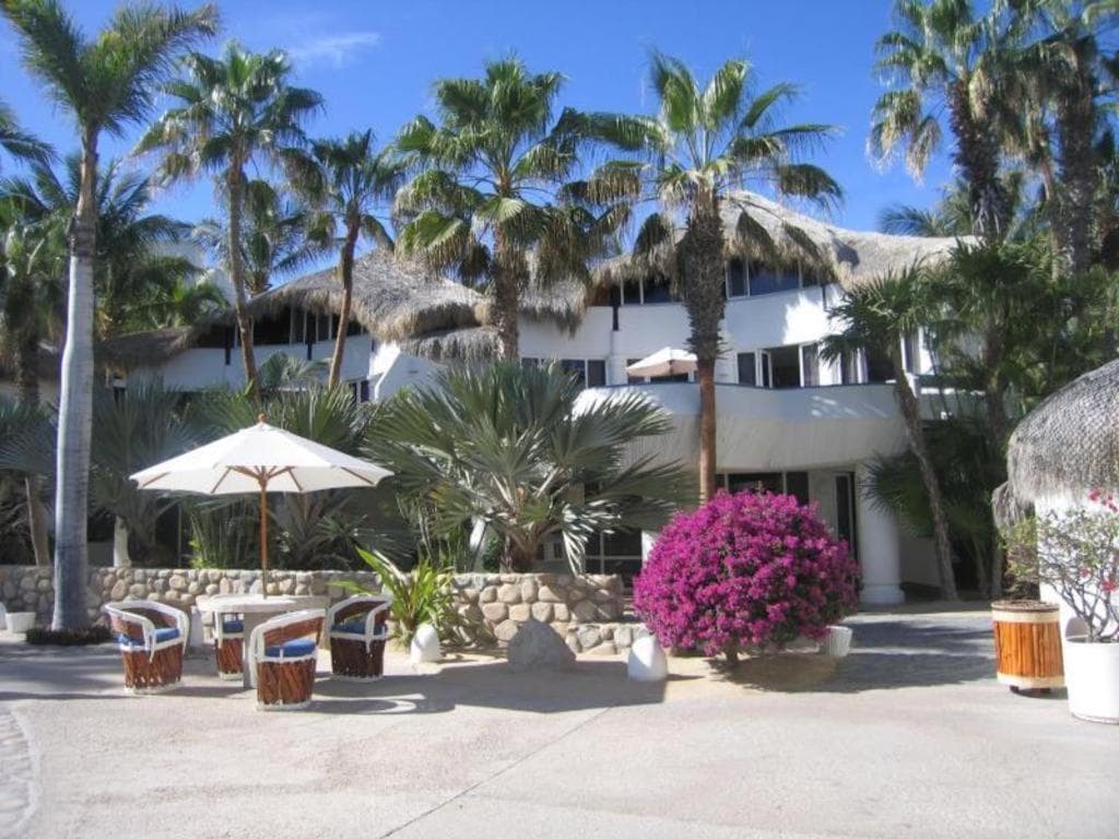Club Cascadas de Baja — 9