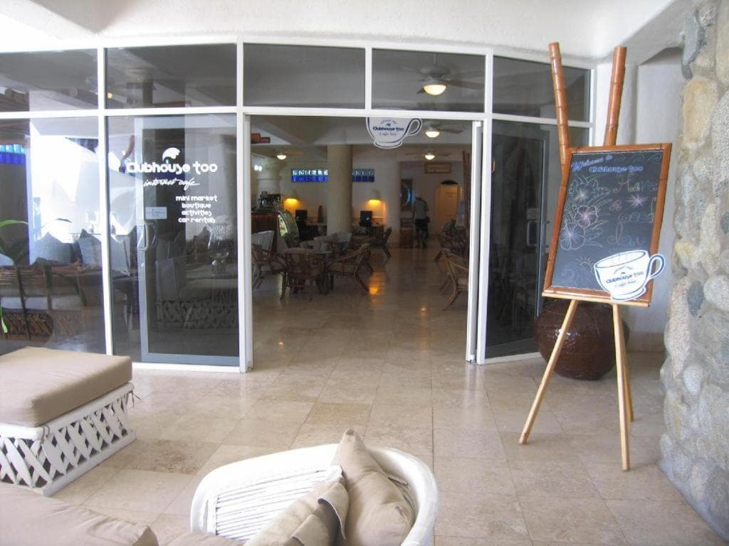 Club Cascadas de Baja — 18