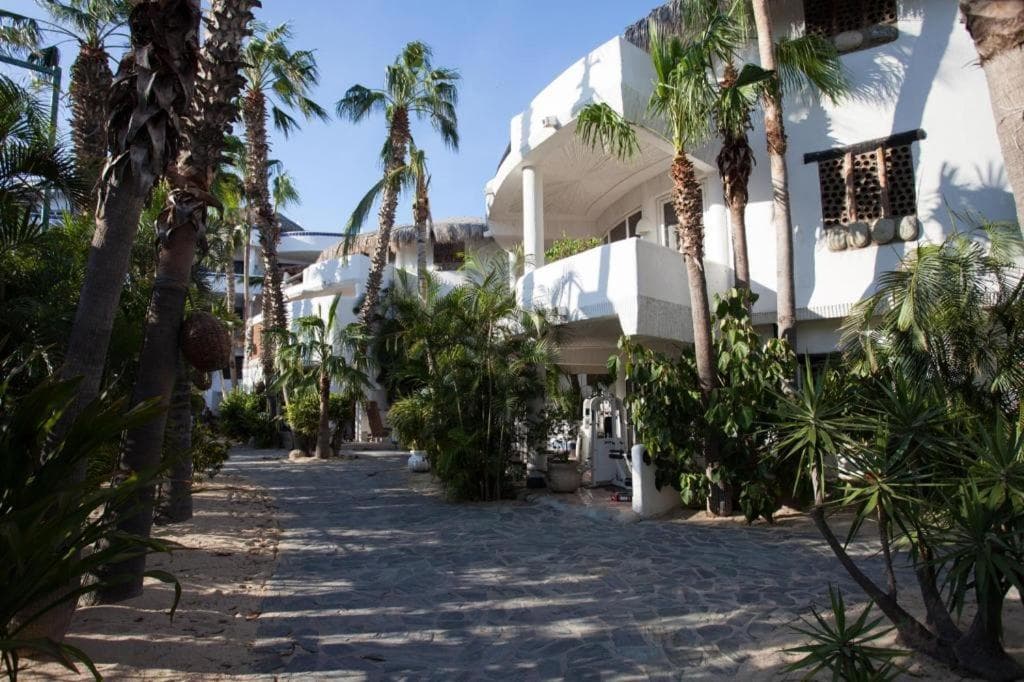 Club Cascadas de Baja — 10