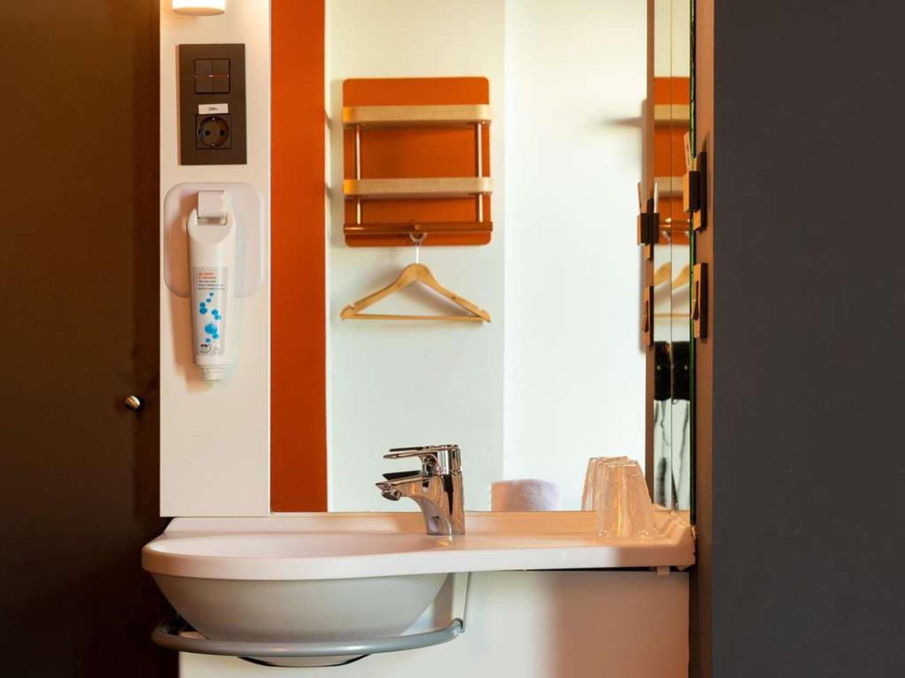 Ibis Budget Madrid Centro Lavapies — 16