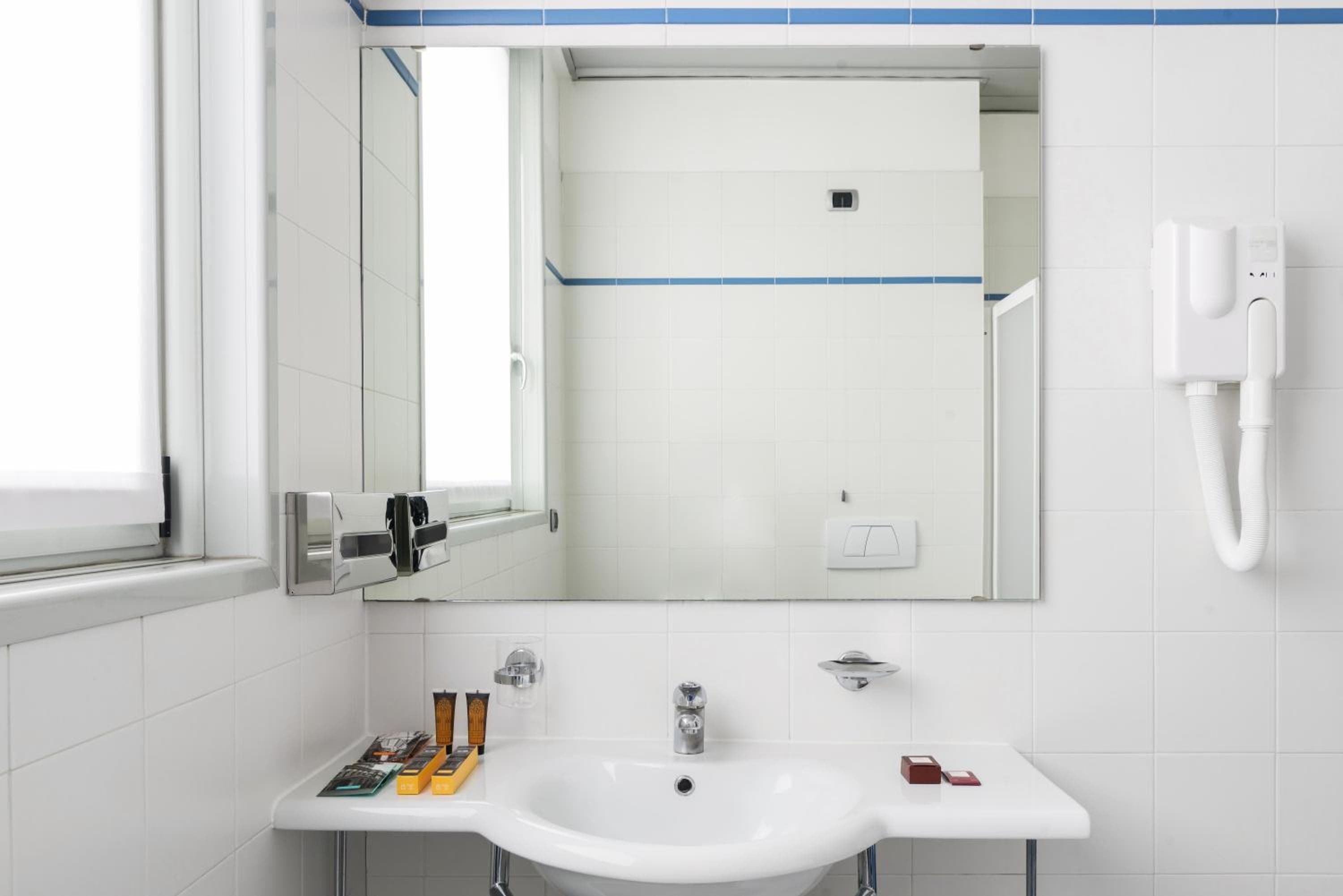 B&B HOTEL Milano La Spezia — 8