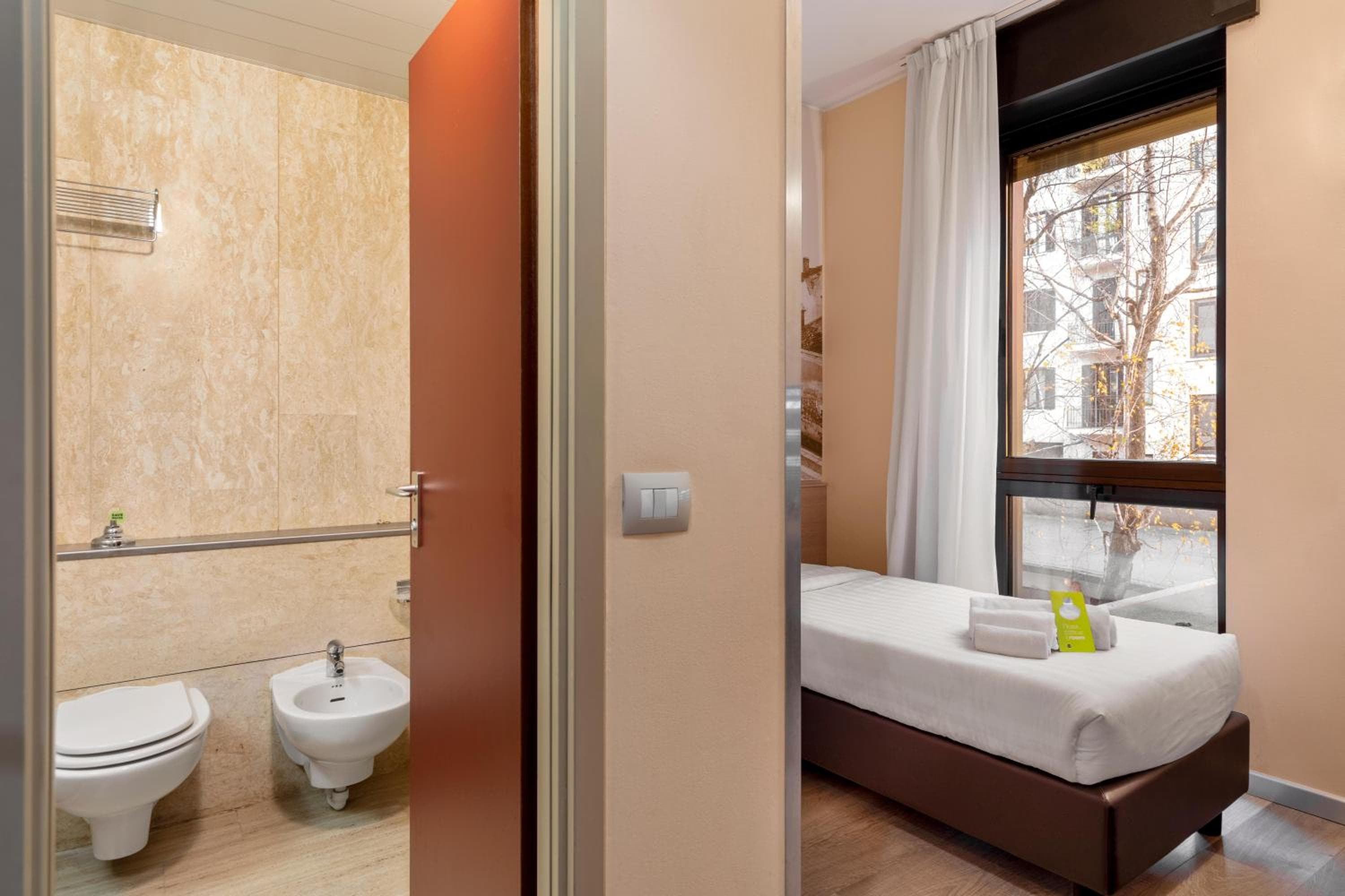 B&B HOTEL Milano Portello — 28