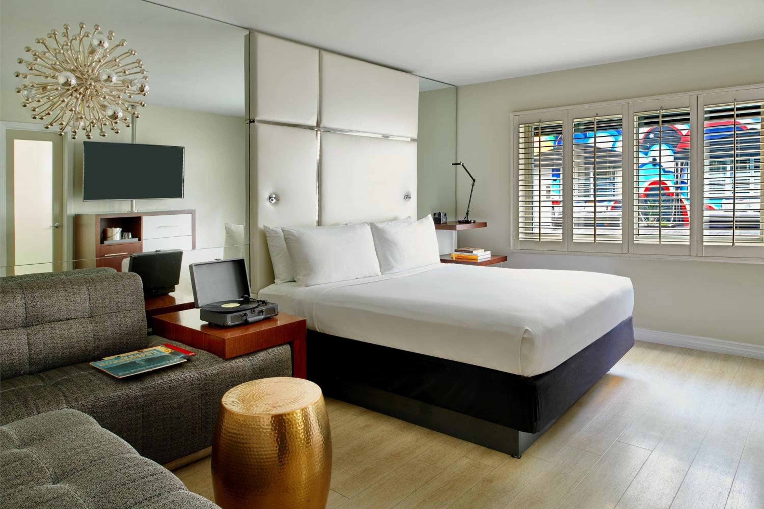 Hotel Ziggy On Sunset — 20