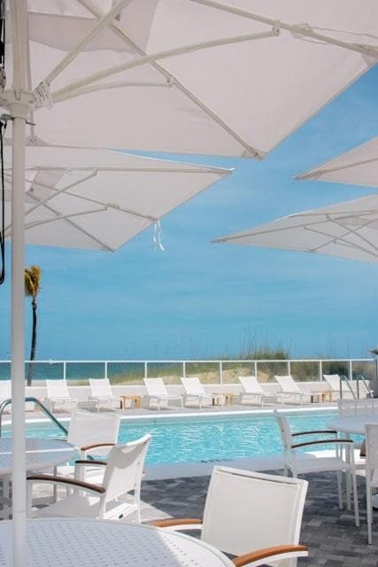 Maree Inn Hotel — 2