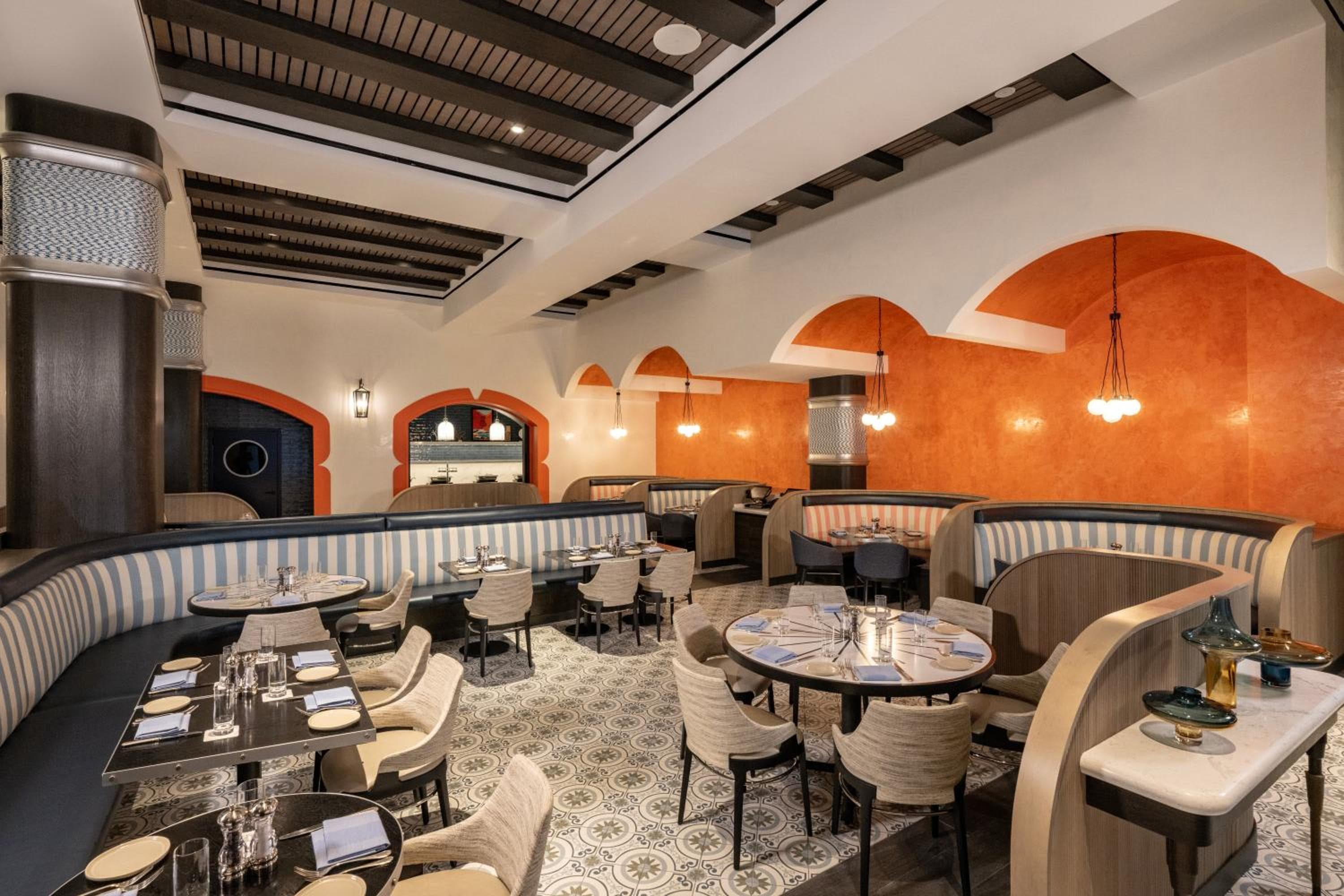 Universal's Loews Portofino Bay Hotel — 25