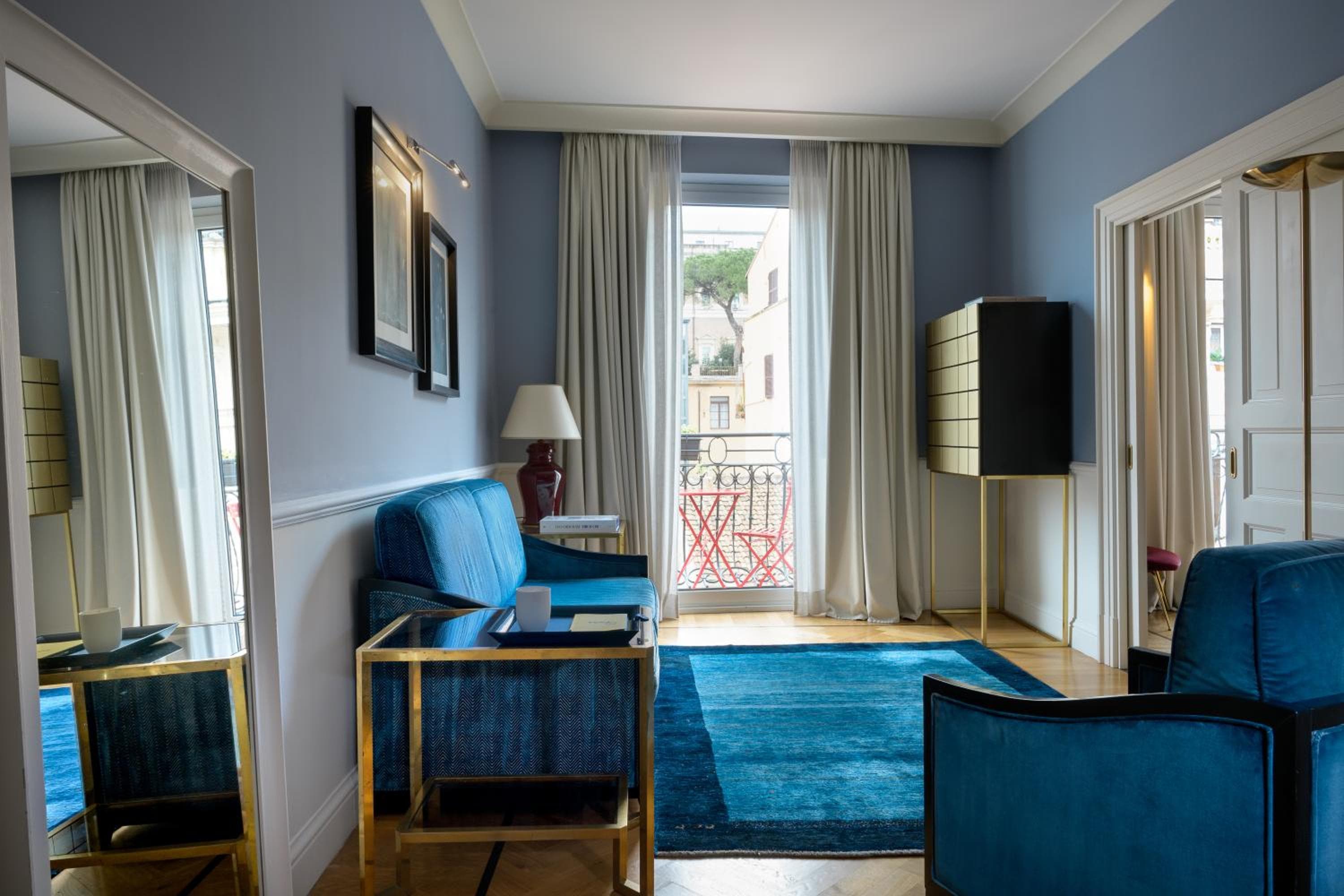The Fifteen Keys Hotel — 4