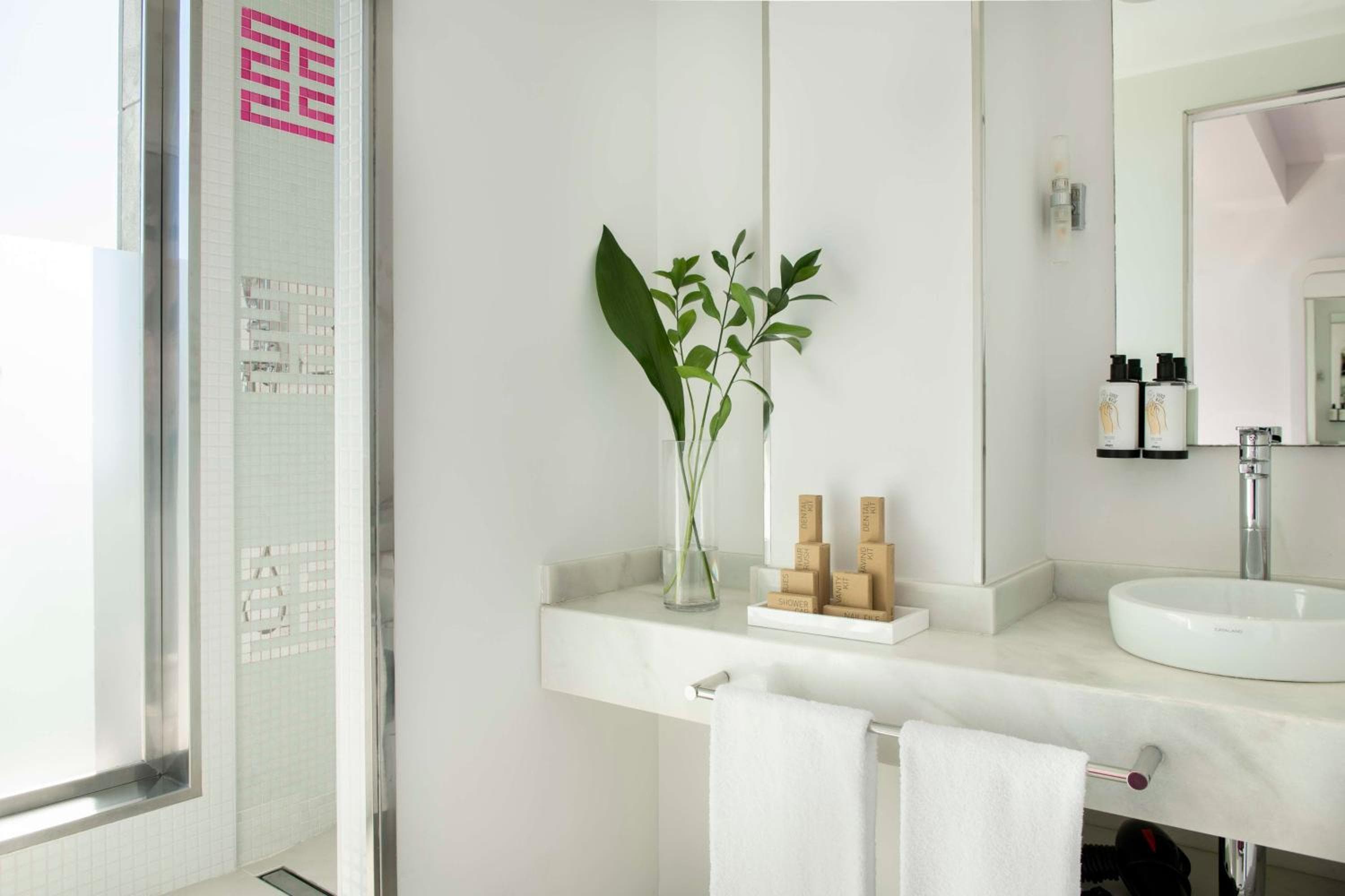 Allegro Barcelona — 19