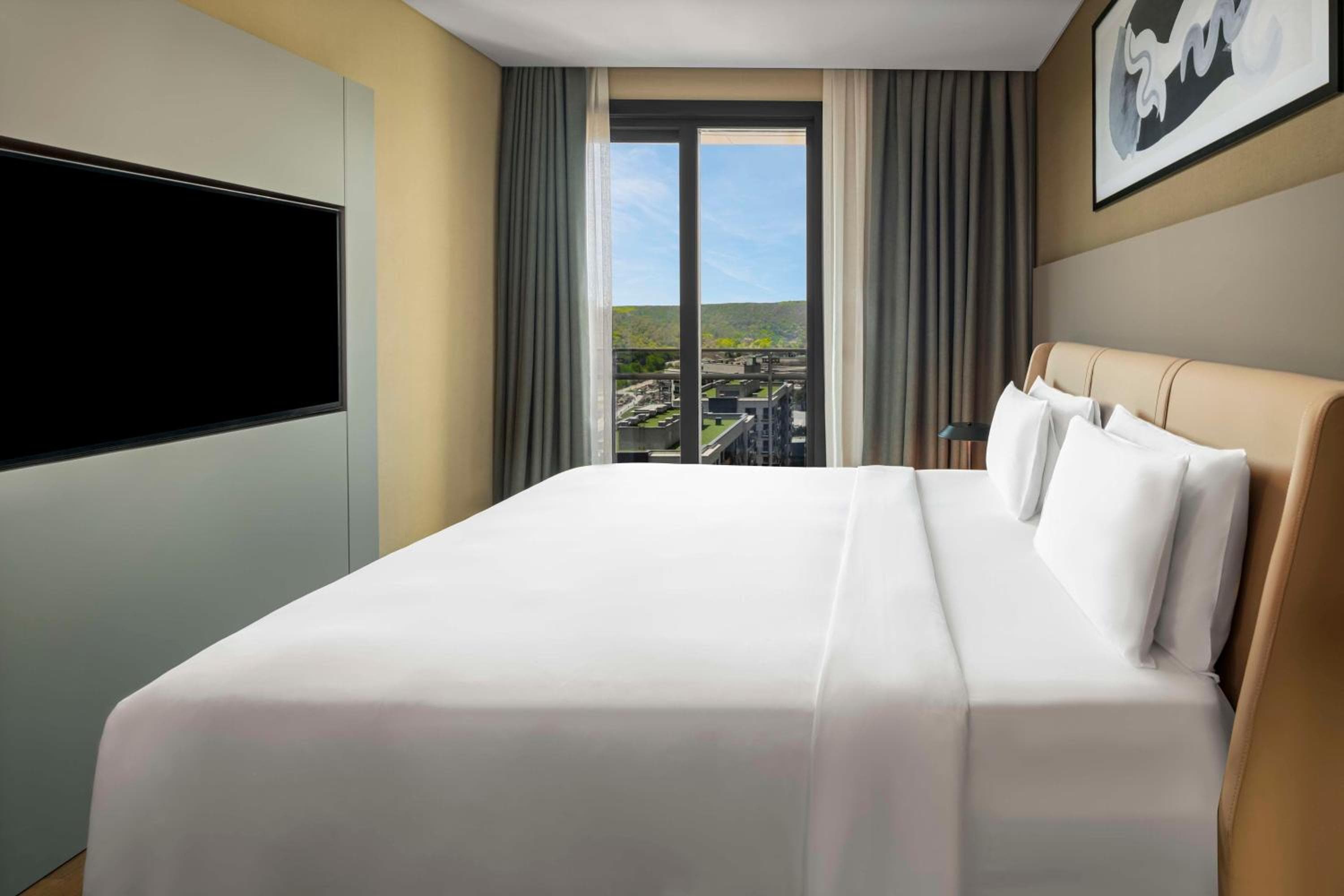 Radisson Residences Vadistanbul — 24