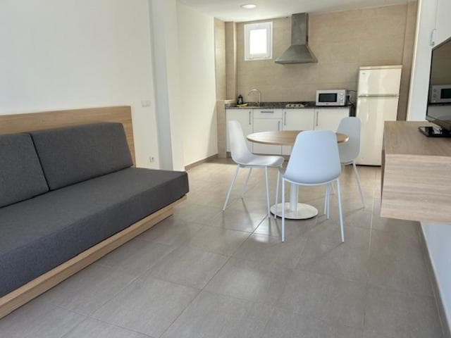APARTAMENTOS DON JUAN — 16