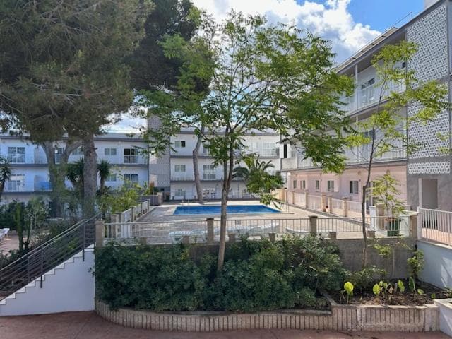 APARTAMENTOS DON JUAN — 3
