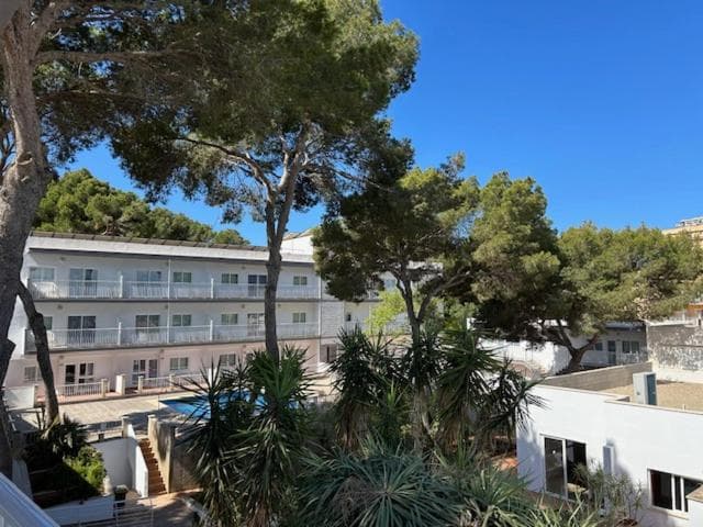 APARTAMENTOS DON JUAN — 1