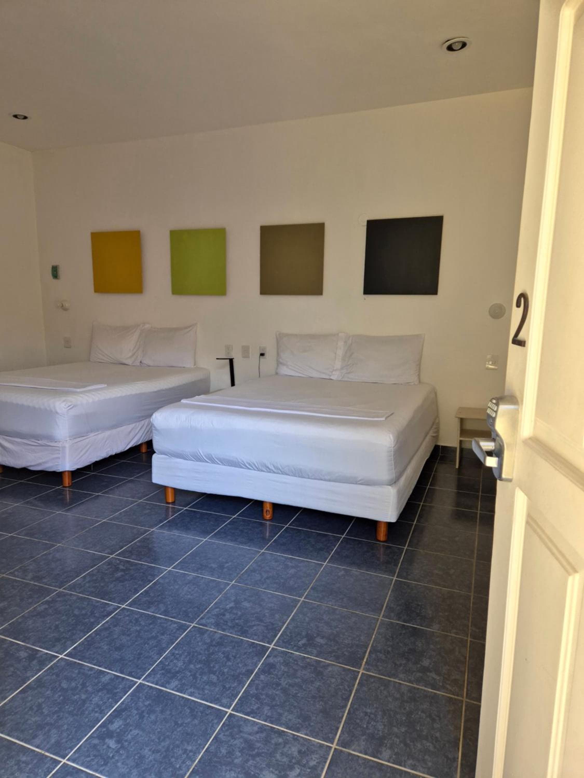 Freelance Hostel - Freiwilligenherberge — 22