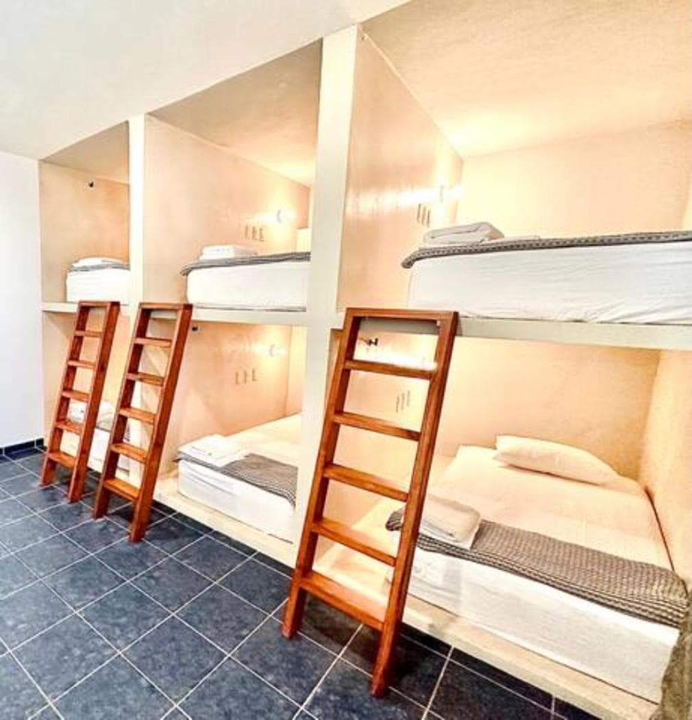 Freelance Hostel - Freiwilligenherberge — 11
