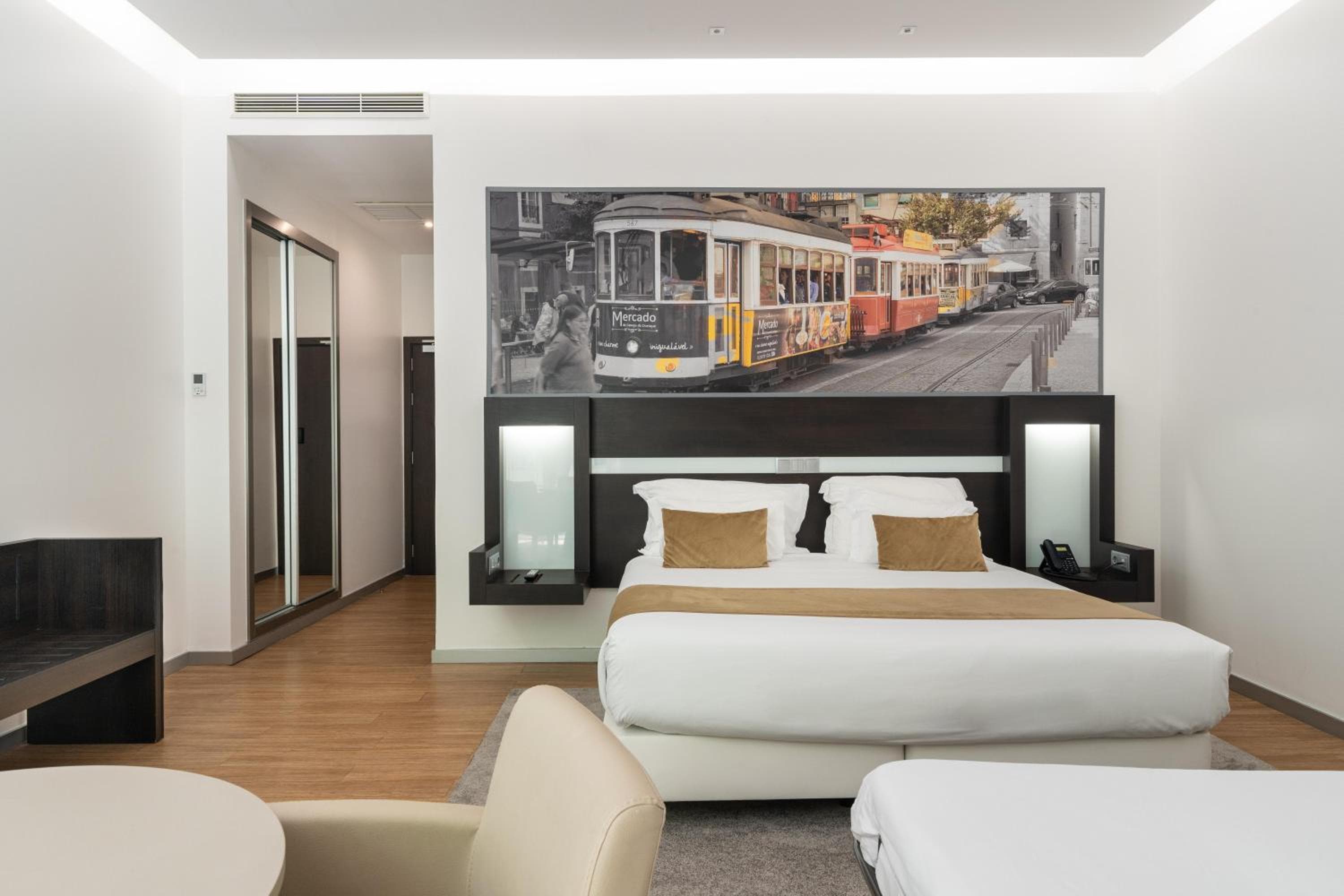 Jupiter Lisboa Hotel - Rooftop & Spa hotel, Avenida da Republica, 46, Lisbon, Portugal — photo 57