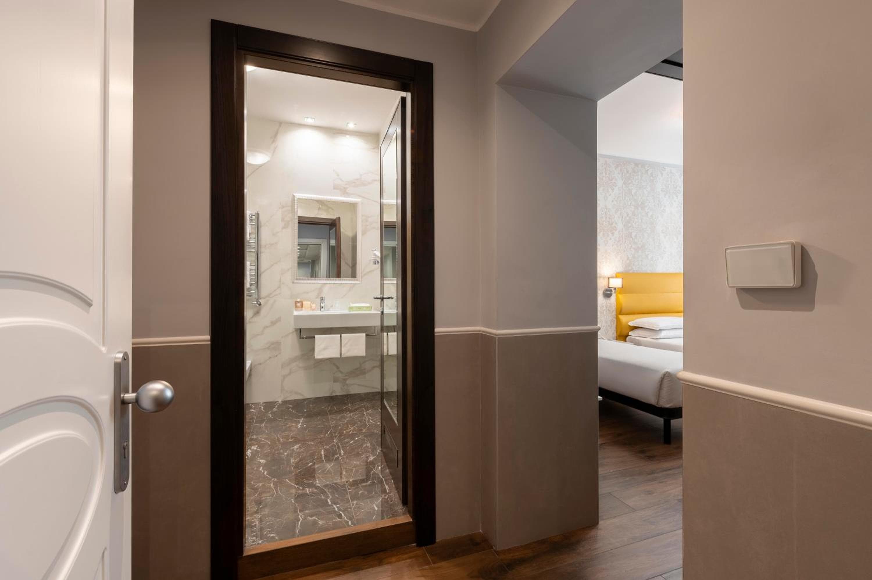 Hotel Virgilio — 27
