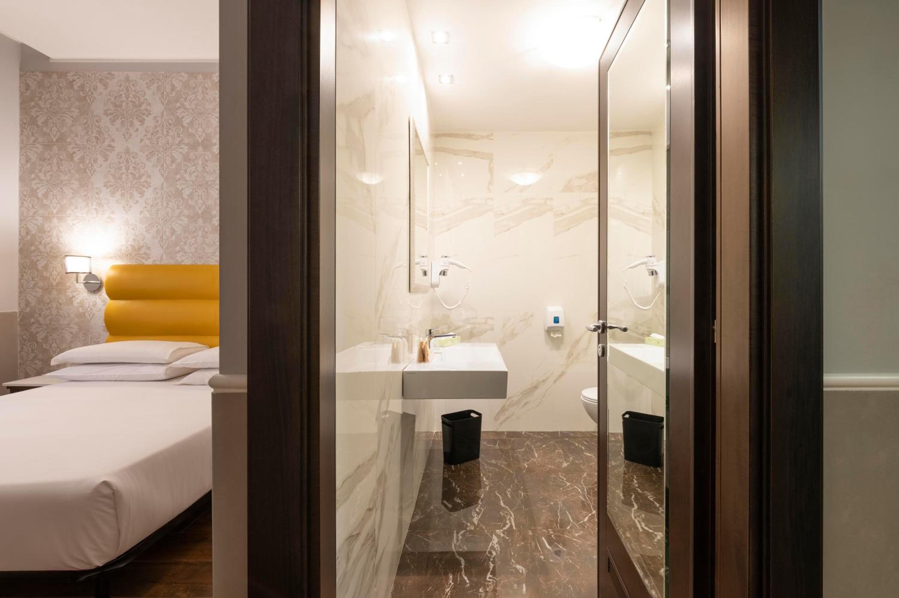 Hotel Virgilio — 7