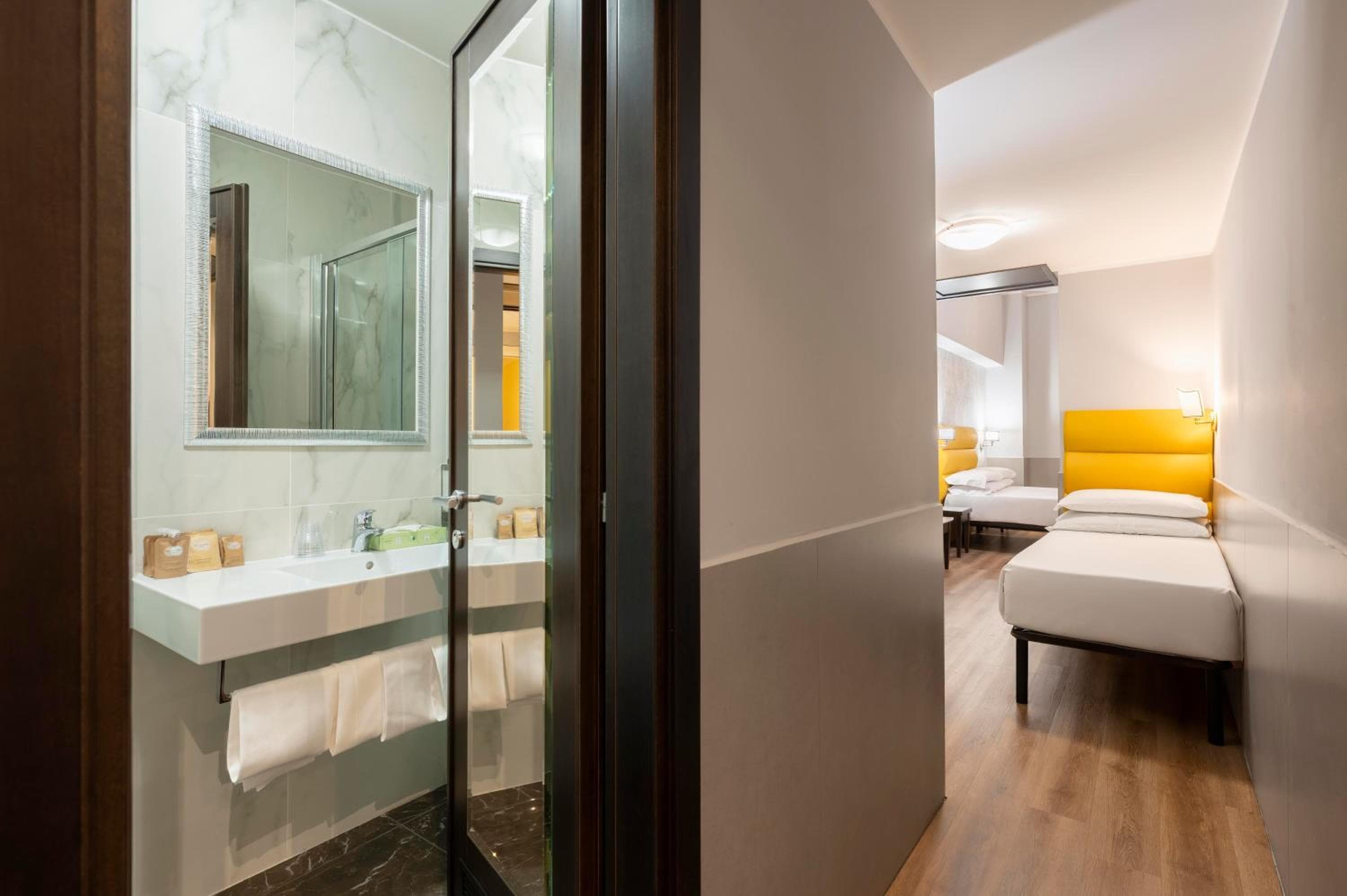 Hotel Virgilio — 21