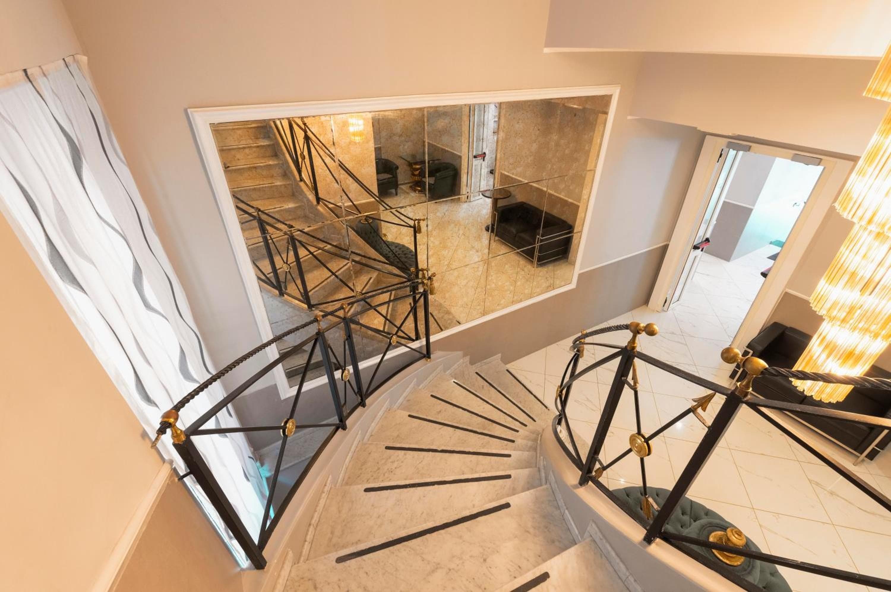 Hotel Virgilio — 11