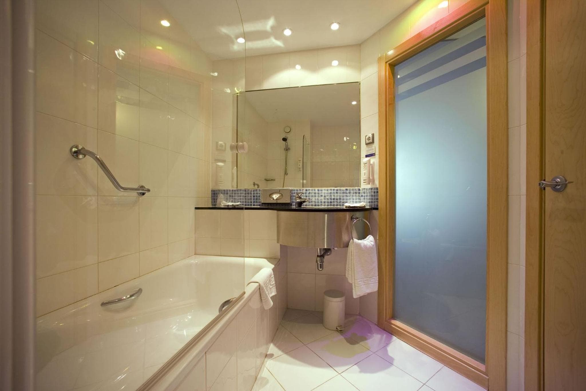 Holiday Inn Express Málaga Airport by IHG — 11