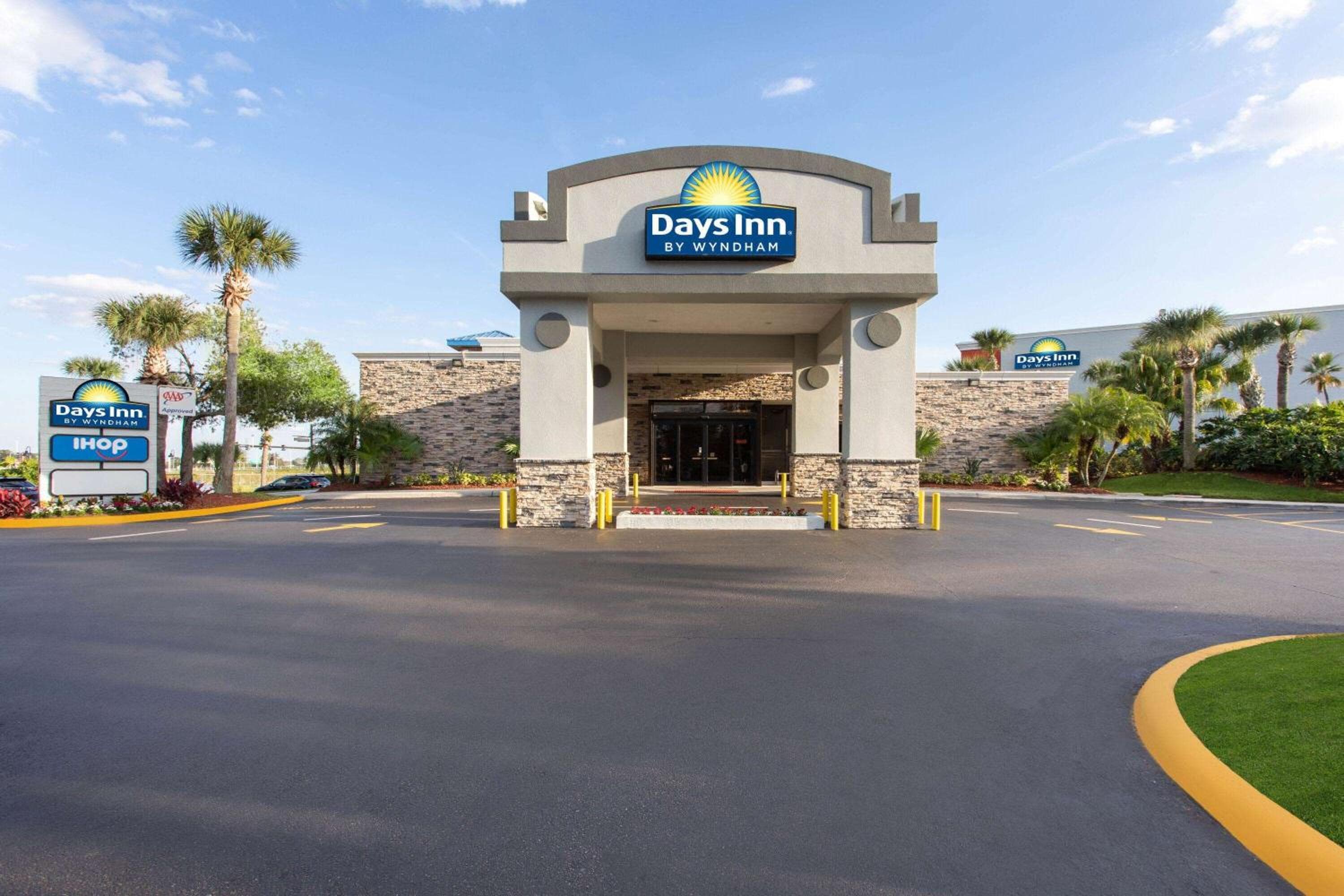 Days Inn by Wyndham Orlando Conv. Center/International Dr — 5