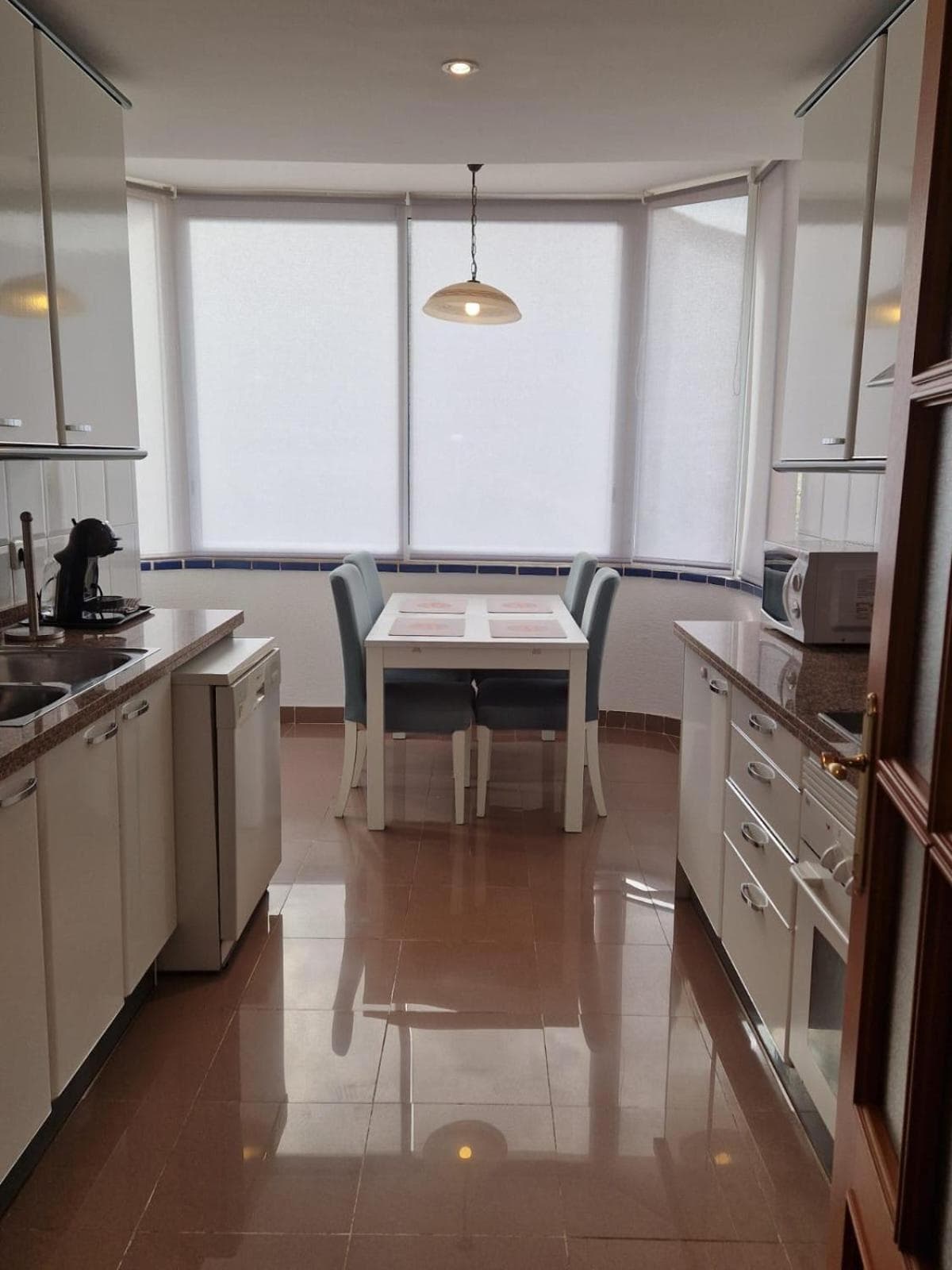 Large Direct Ocean Front Apartment — 3