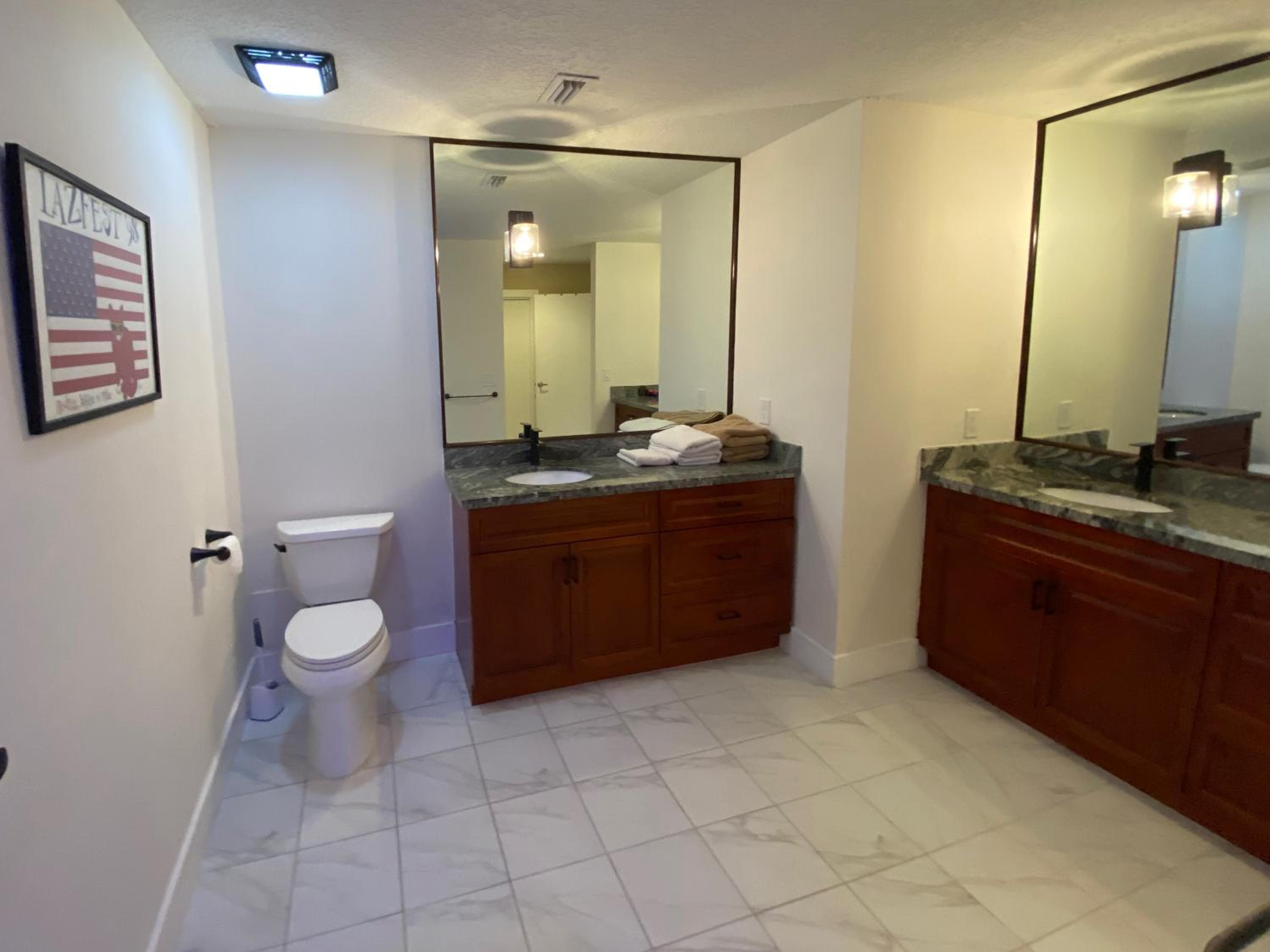 Riverbank Guesthouse Wilton Manors — 18