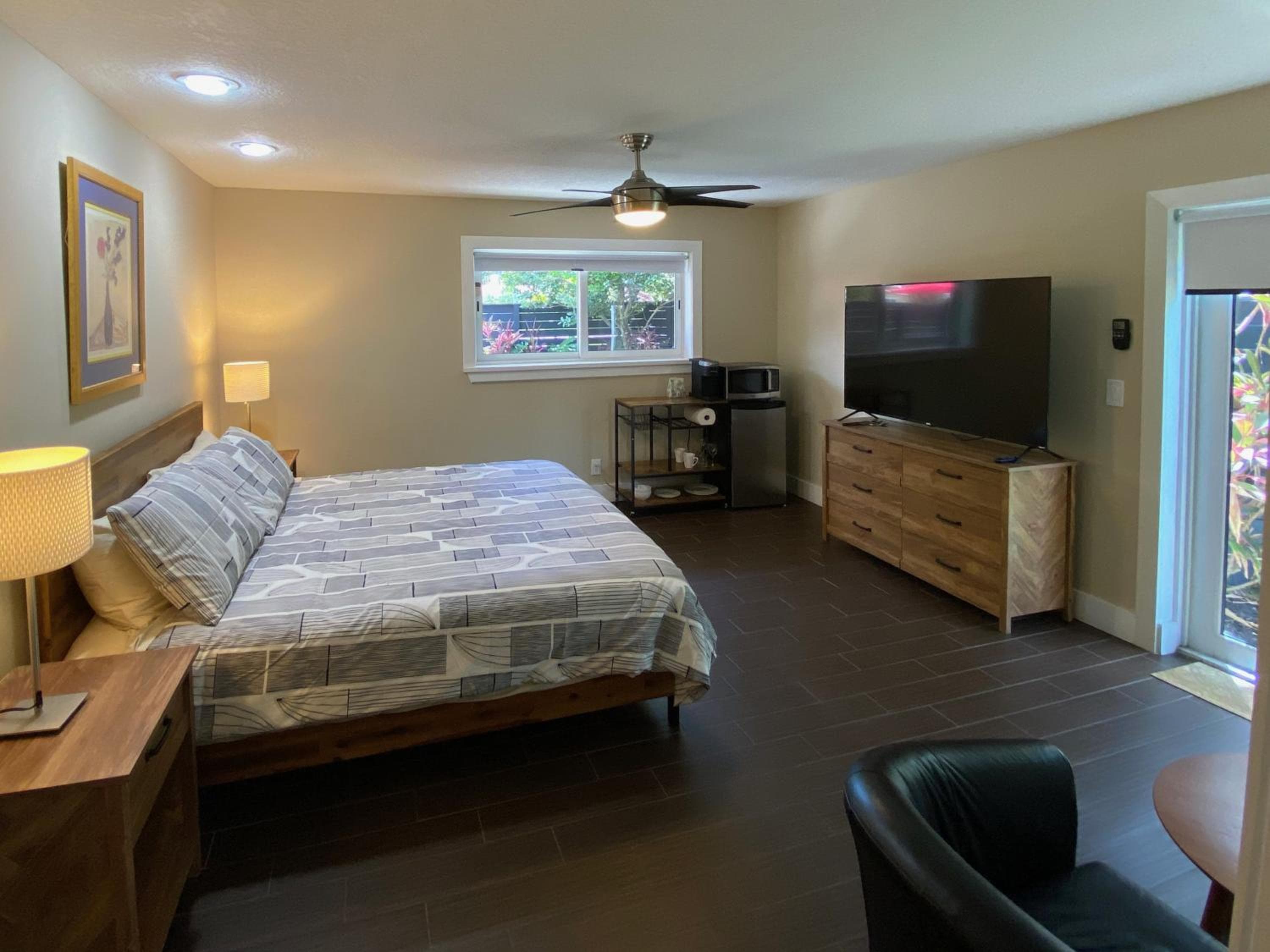 Riverbank Guesthouse Wilton Manors — 21