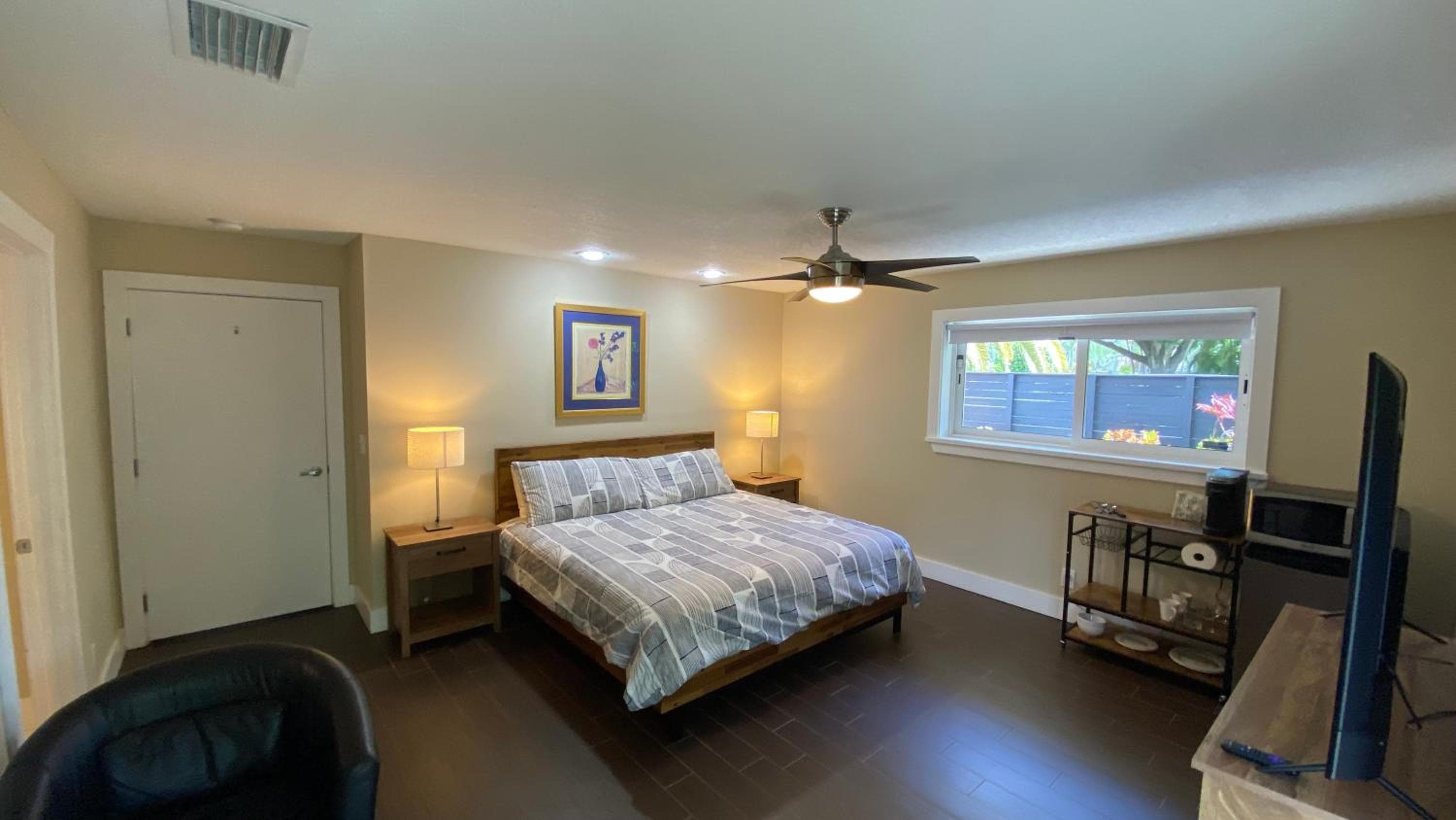 Riverbank Guesthouse Wilton Manors — 27