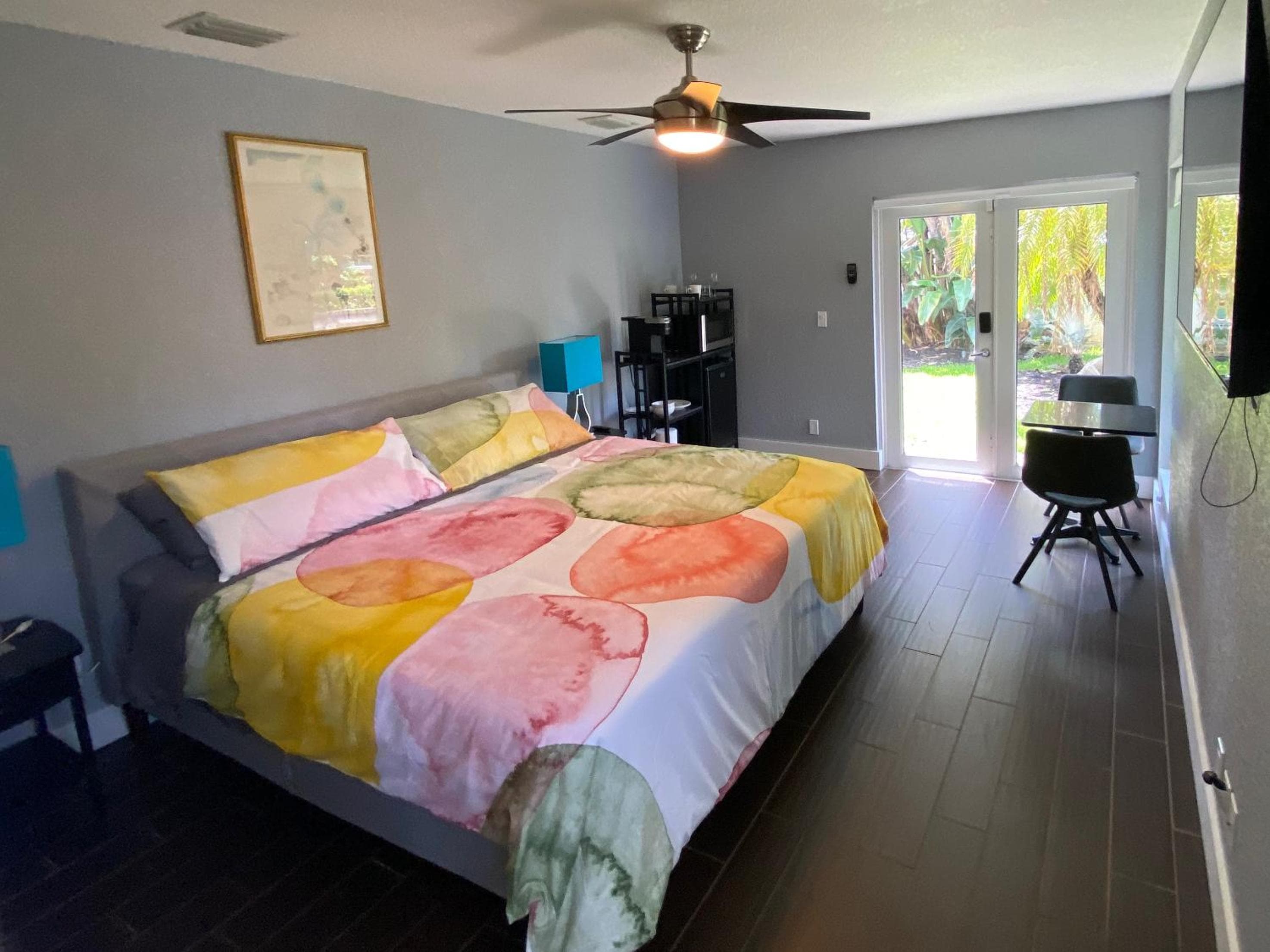 Riverbank Guesthouse Wilton Manors — 17