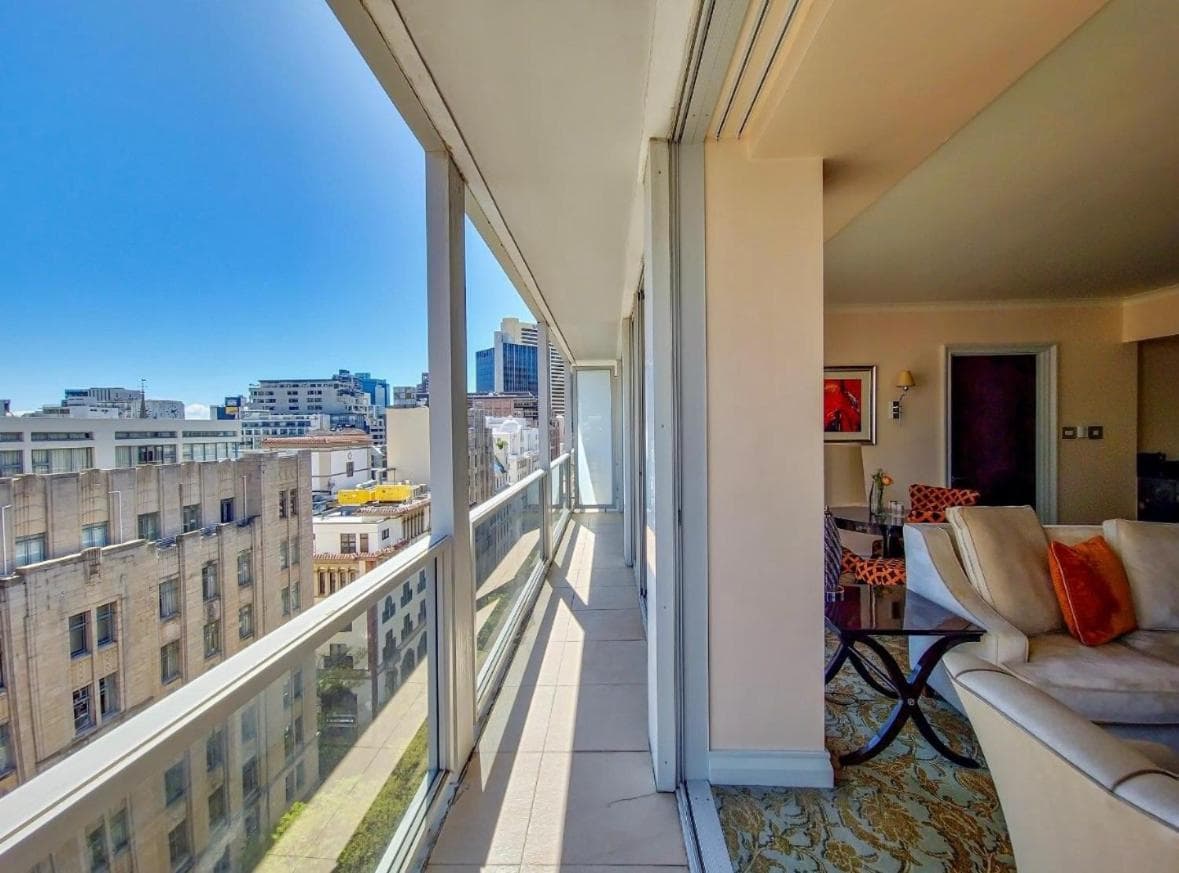 Taj Hotel Cape Town - Taj Residence suites hotel, 1 Wale Street The Taj Cape Town, South Africa — photo 3