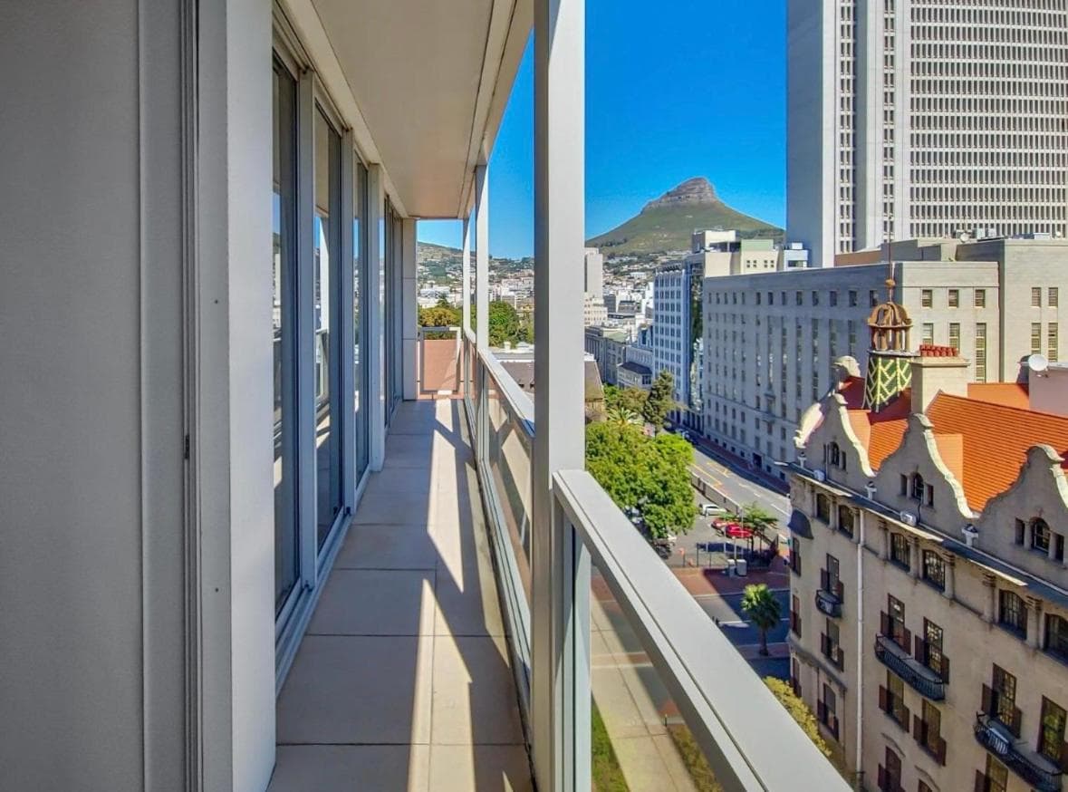 Taj Hotel Cape Town - Taj Residence suites hotel, 1 Wale Street The Taj Cape Town, South Africa — photo 2