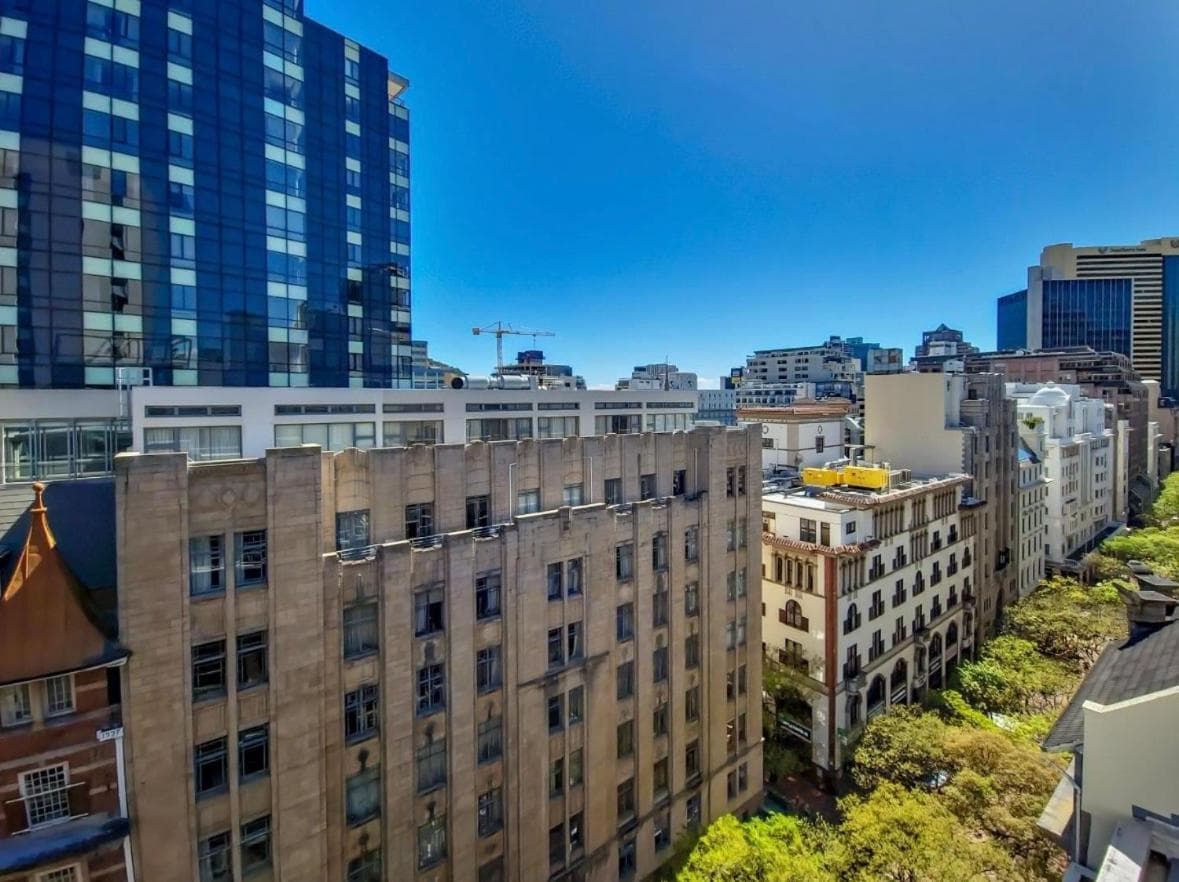 Taj Hotel Cape Town - Taj Residence suites hotel, 1 Wale Street The Taj Cape Town, South Africa — photo 5