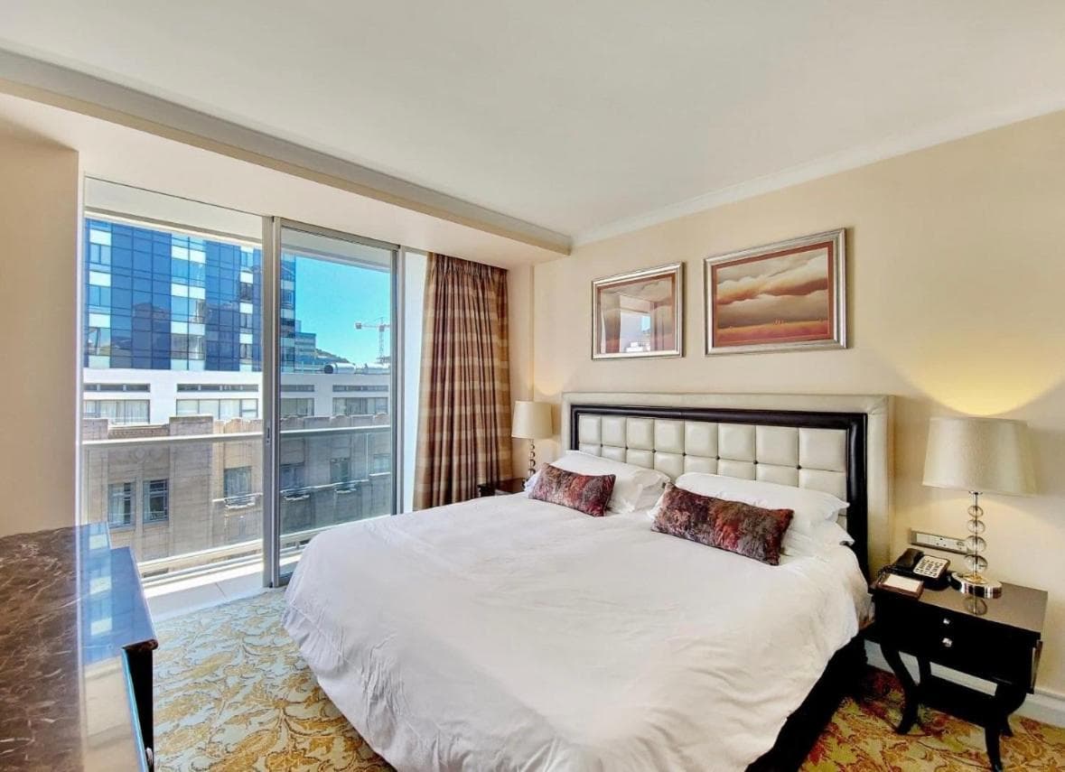 Taj Hotel Cape Town - Taj Residence suites hotel, 1 Wale Street The Taj Cape Town, South Africa — photo 9