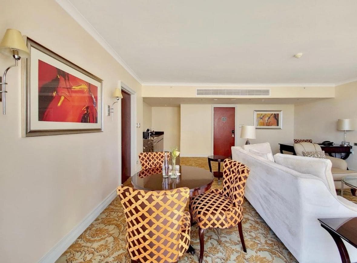 Taj Hotel Cape Town - Taj Residence suites hotel, 1 Wale Street The Taj Cape Town, South Africa — photo 31