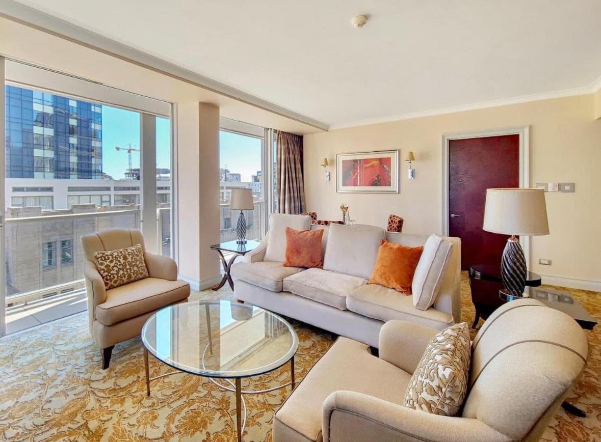 Taj Hotel Cape Town - Taj Residence suites hotel, 1 Wale Street The Taj Cape Town, South Africa — photo 36