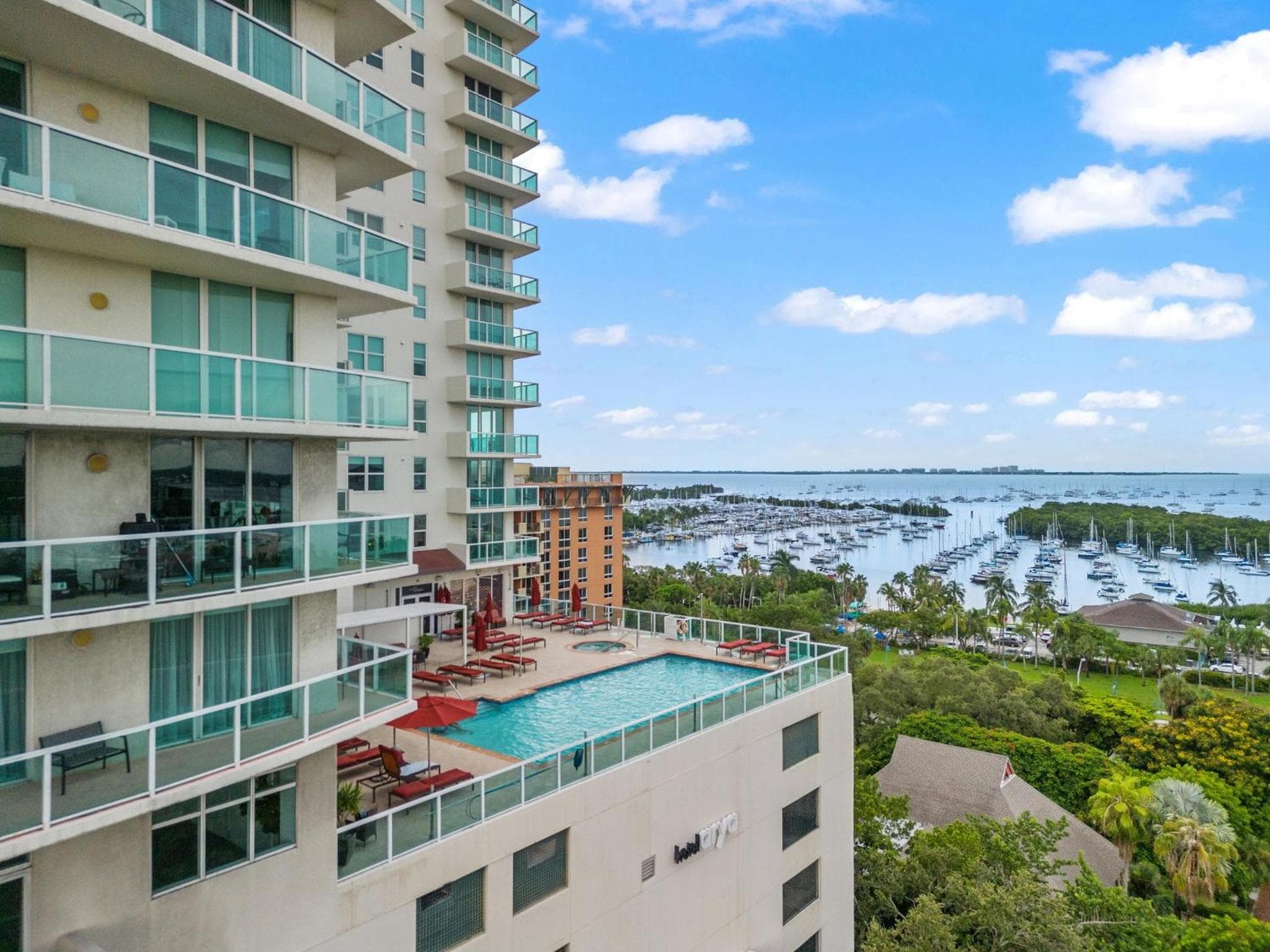 Private Residences im Hotel Arya von SoFLA Vacations — 8